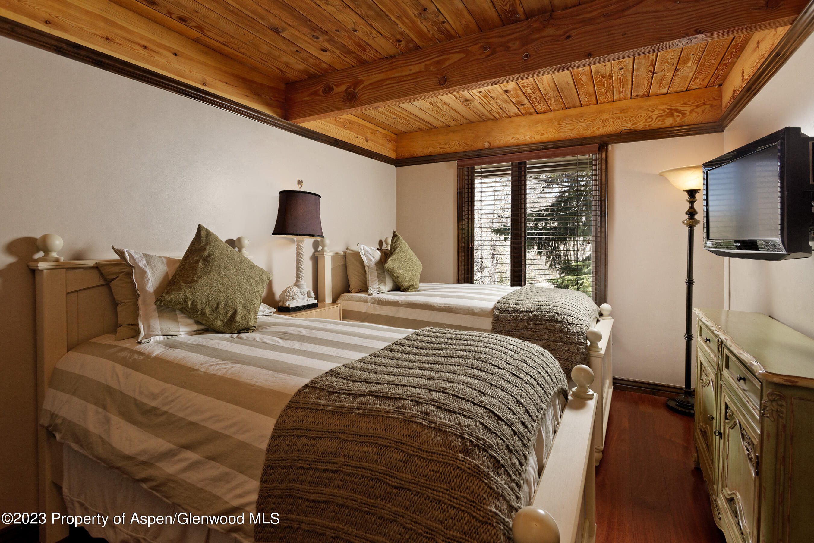 39060 Highway 82 Aspen CO 81611