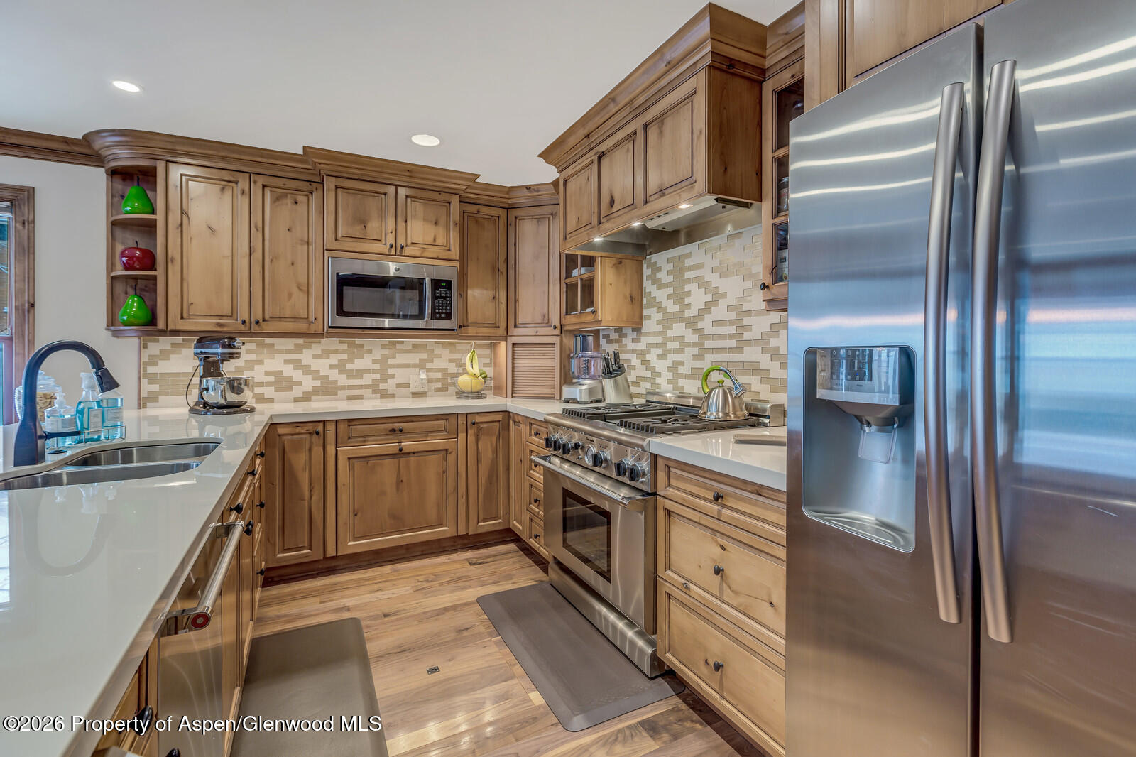 633 W Main Street Aspen CO 81611