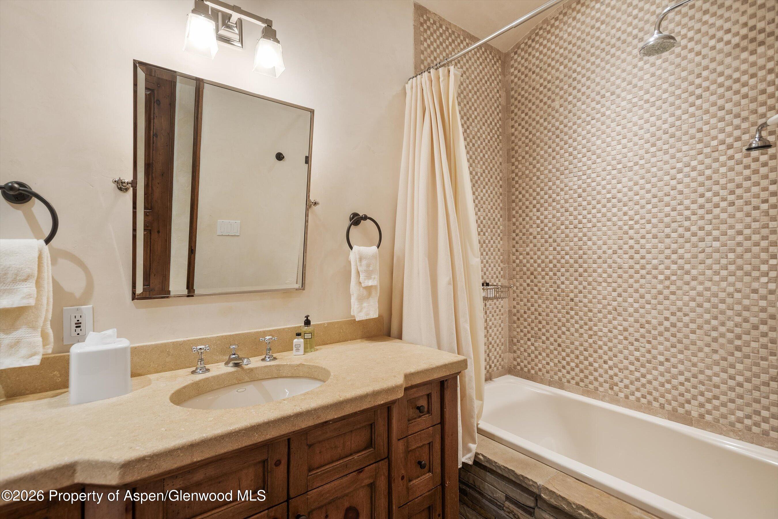 247 Willoughby Way Aspen CO 81611