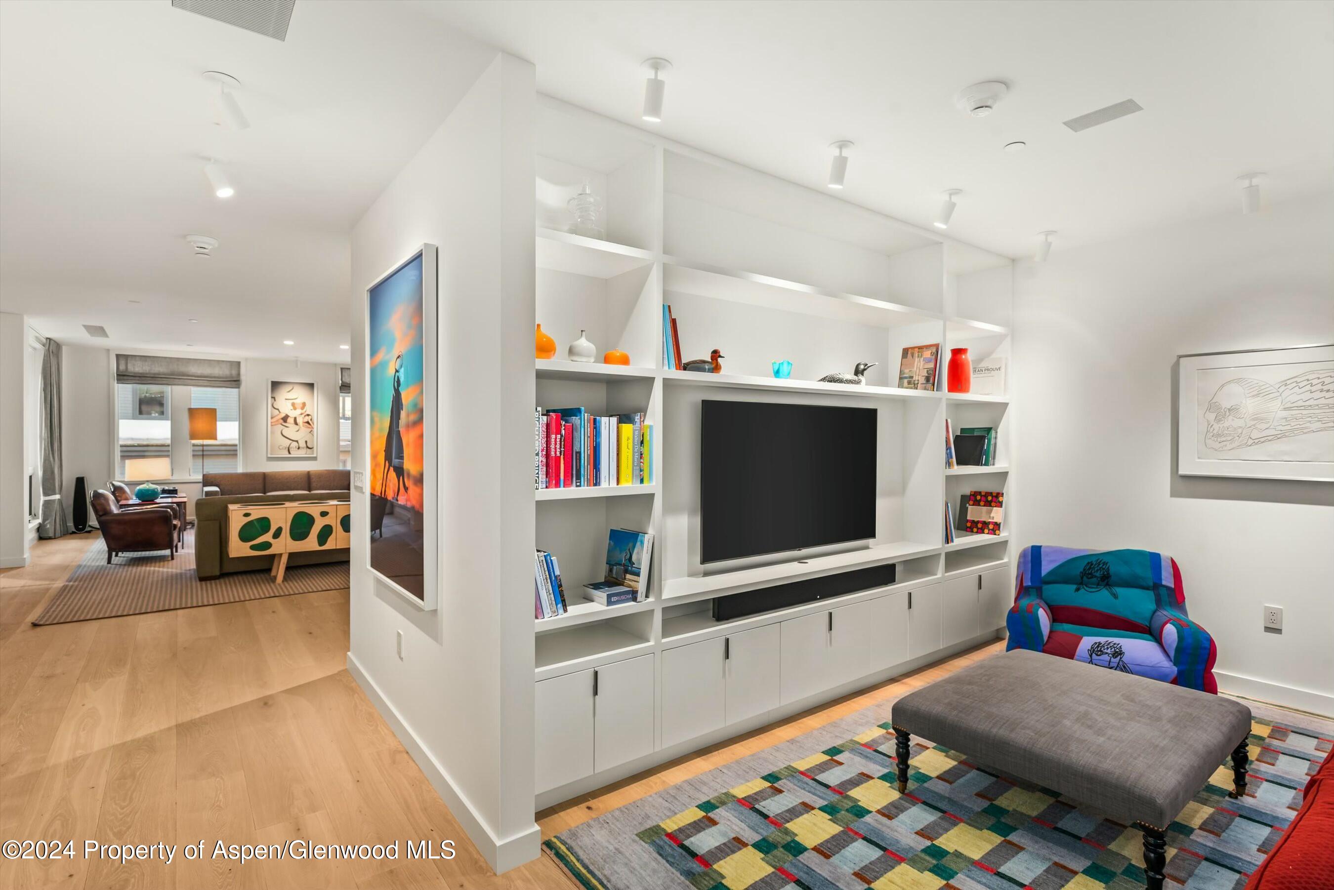 233 E Cooper Avenue Aspen CO 81611