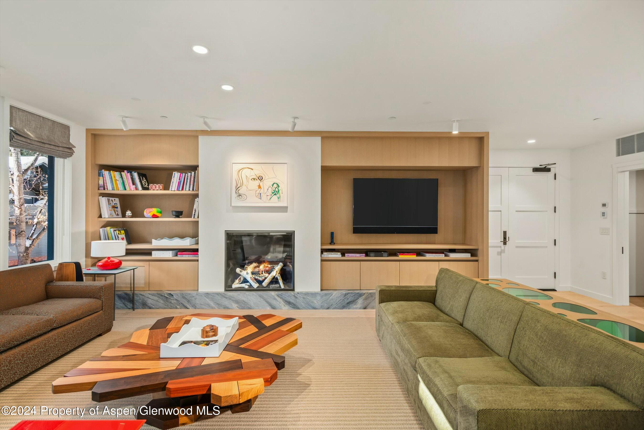 233 E Cooper Avenue Aspen CO 81611