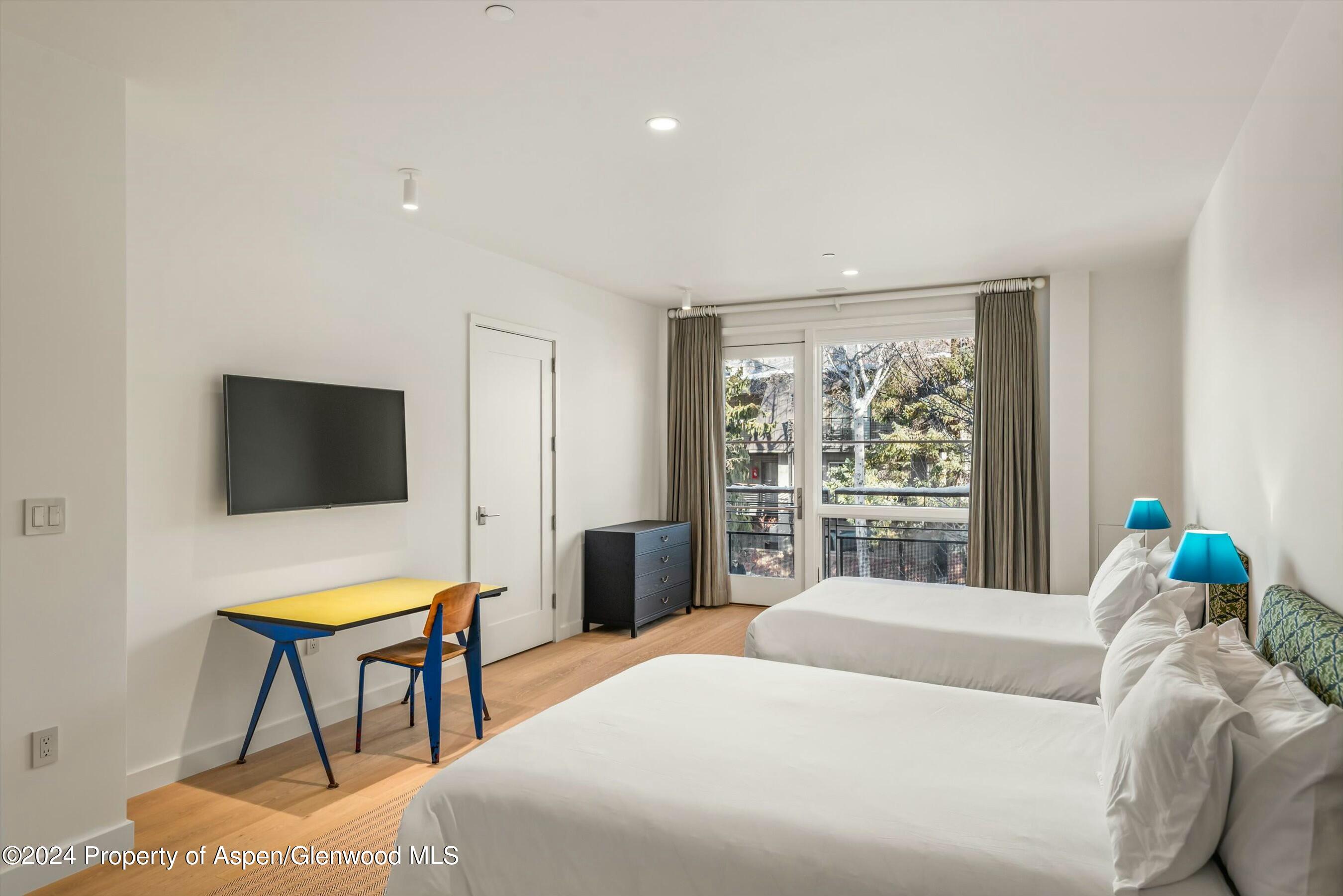 233 E Cooper Avenue Aspen CO 81611