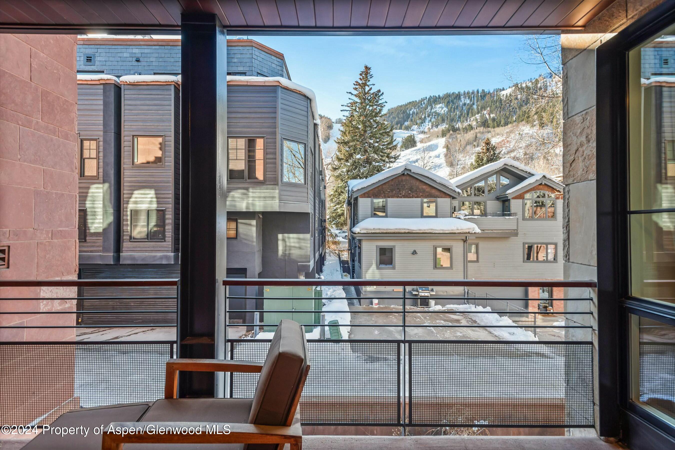 233 E Cooper Avenue Aspen CO 81611