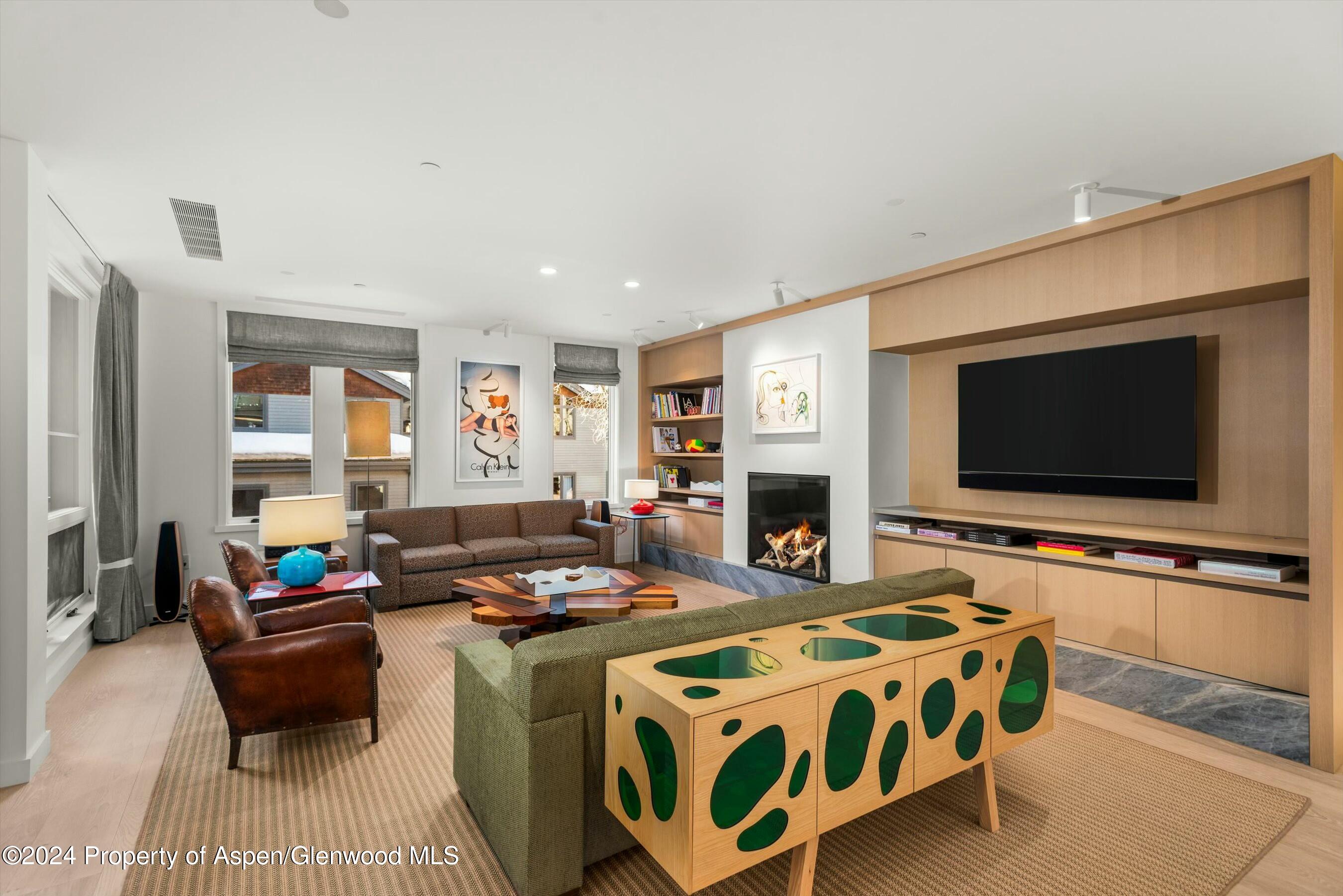 233 E Cooper Avenue Aspen CO 81611