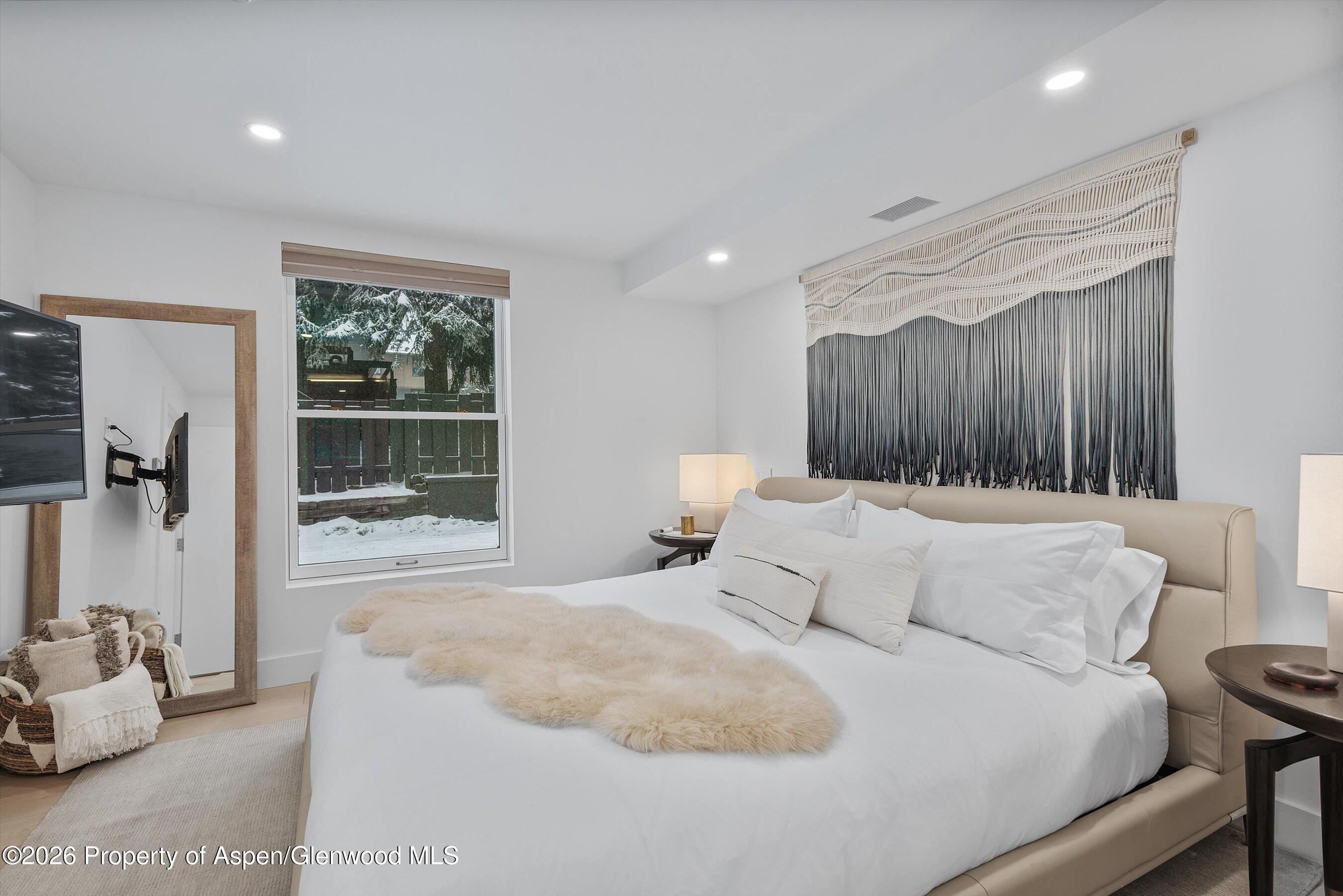 1001 E Cooper Avenue Aspen CO 81611