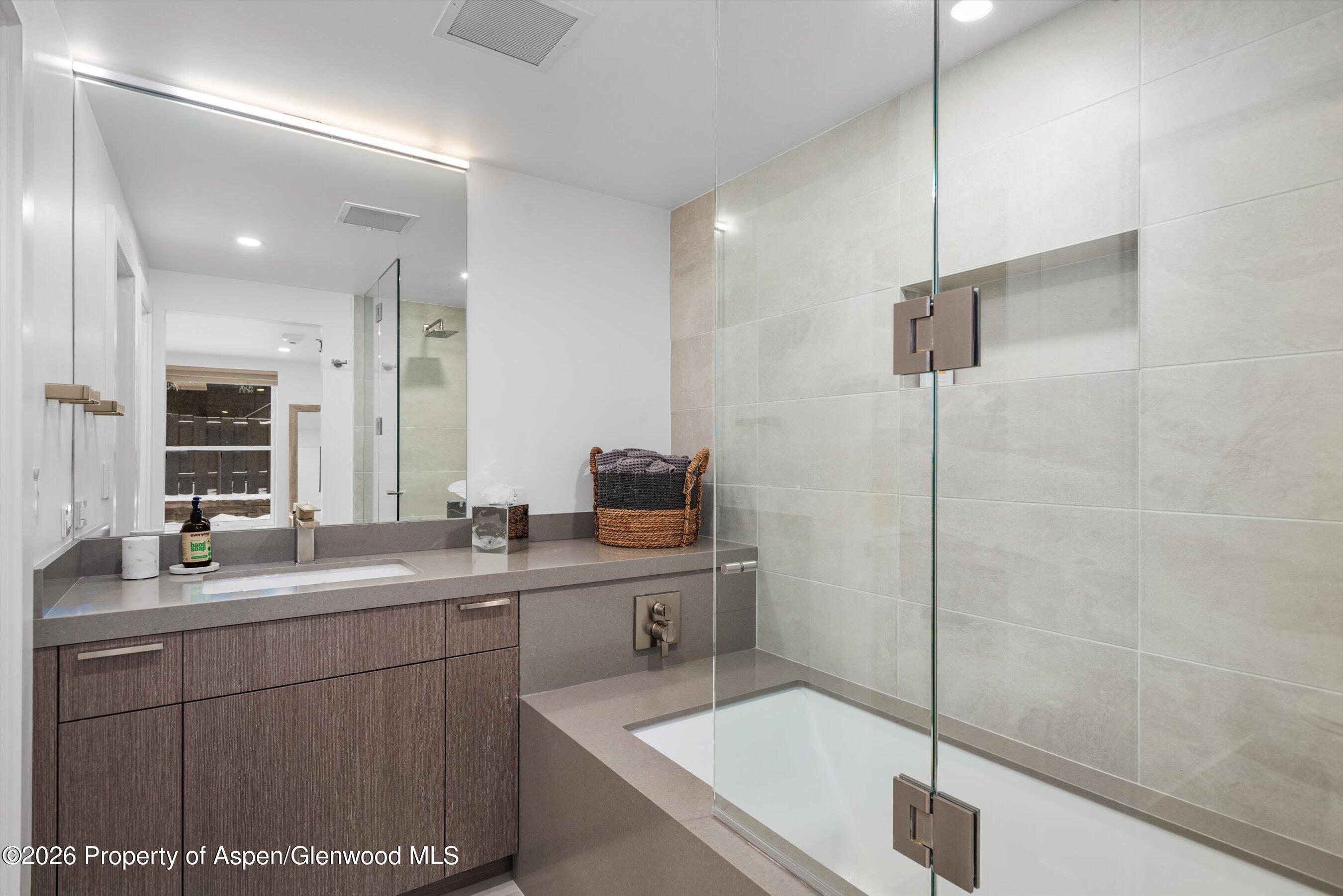 1001 E Cooper Avenue Aspen CO 81611