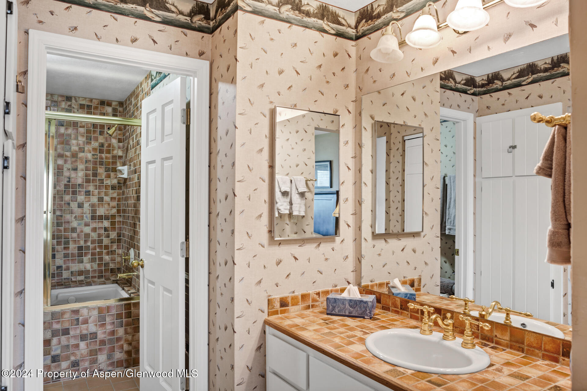 14913 Highway 82 Carbondale CO 81623