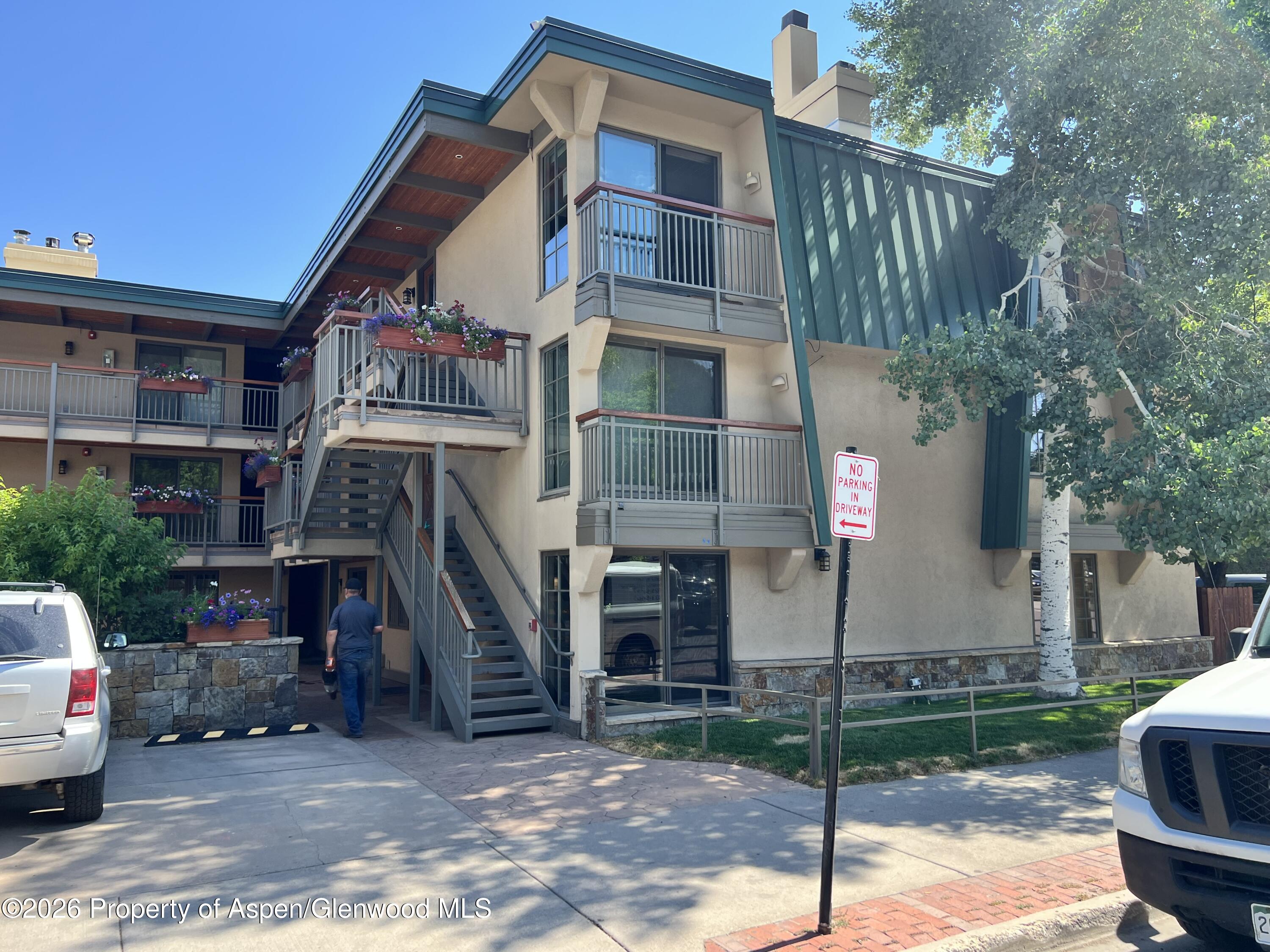 630 E Cooper Avenue Aspen CO 81611
