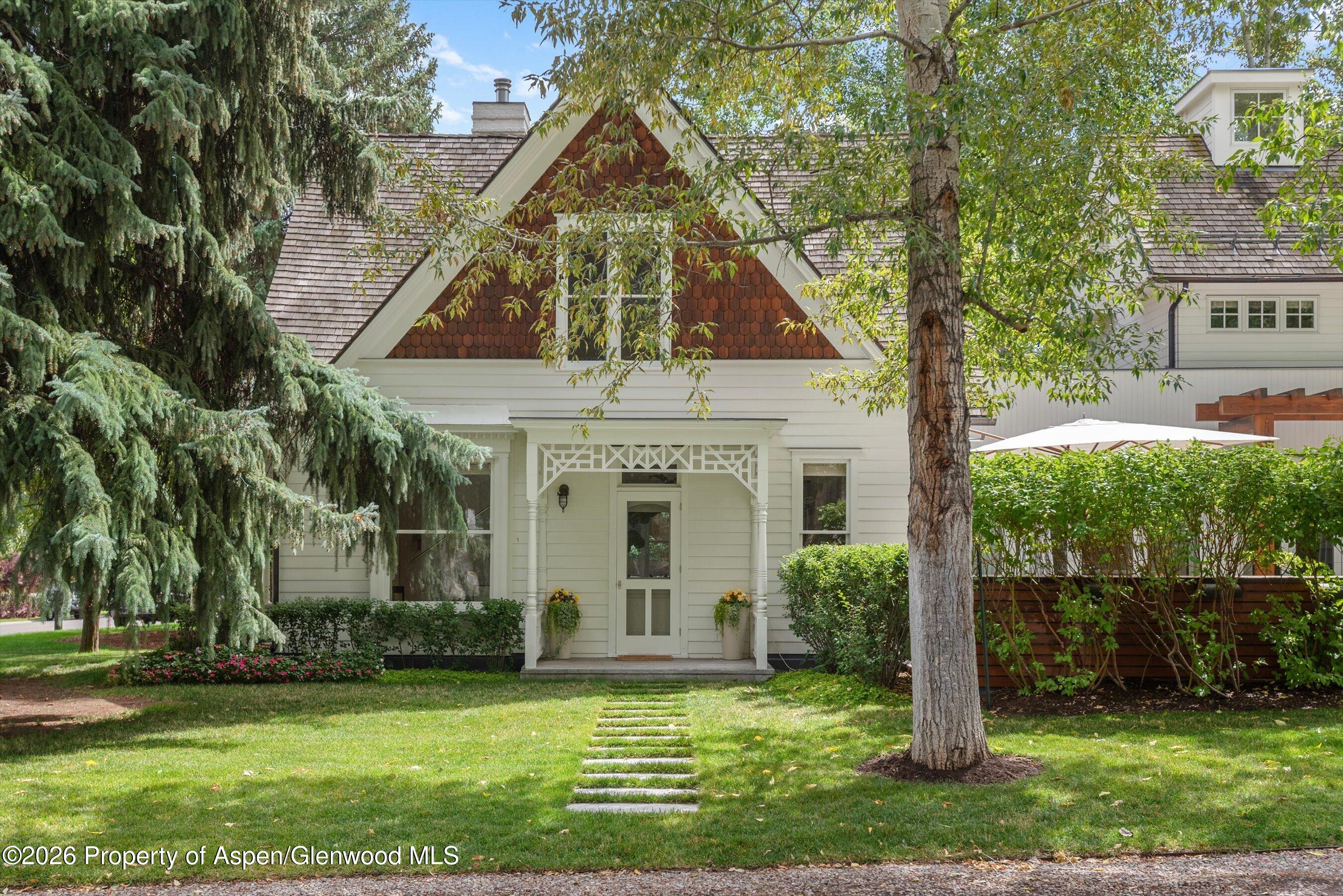 629 W Smuggler Street Aspen CO 81611