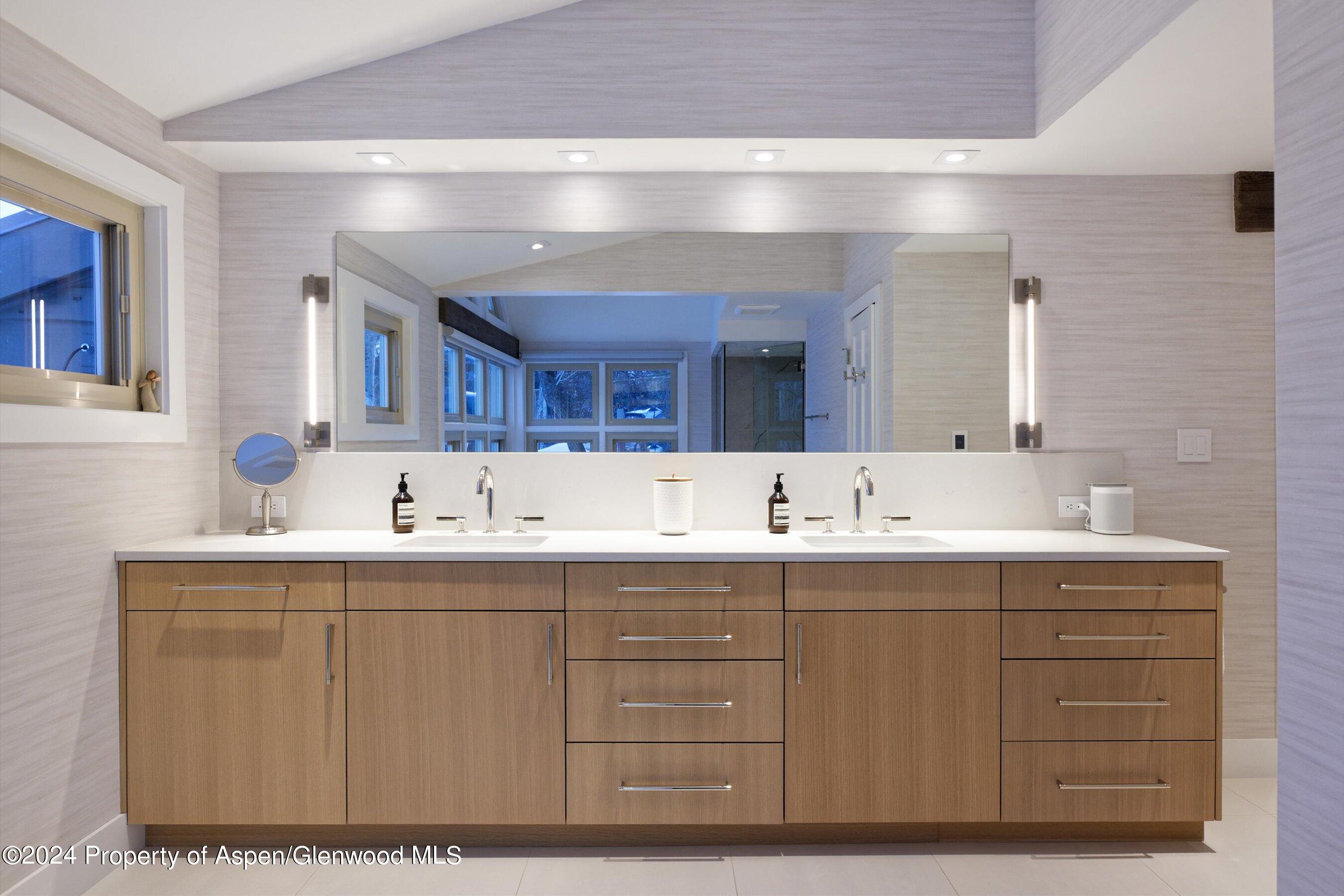 123 Larkspur Lane Aspen CO 81611