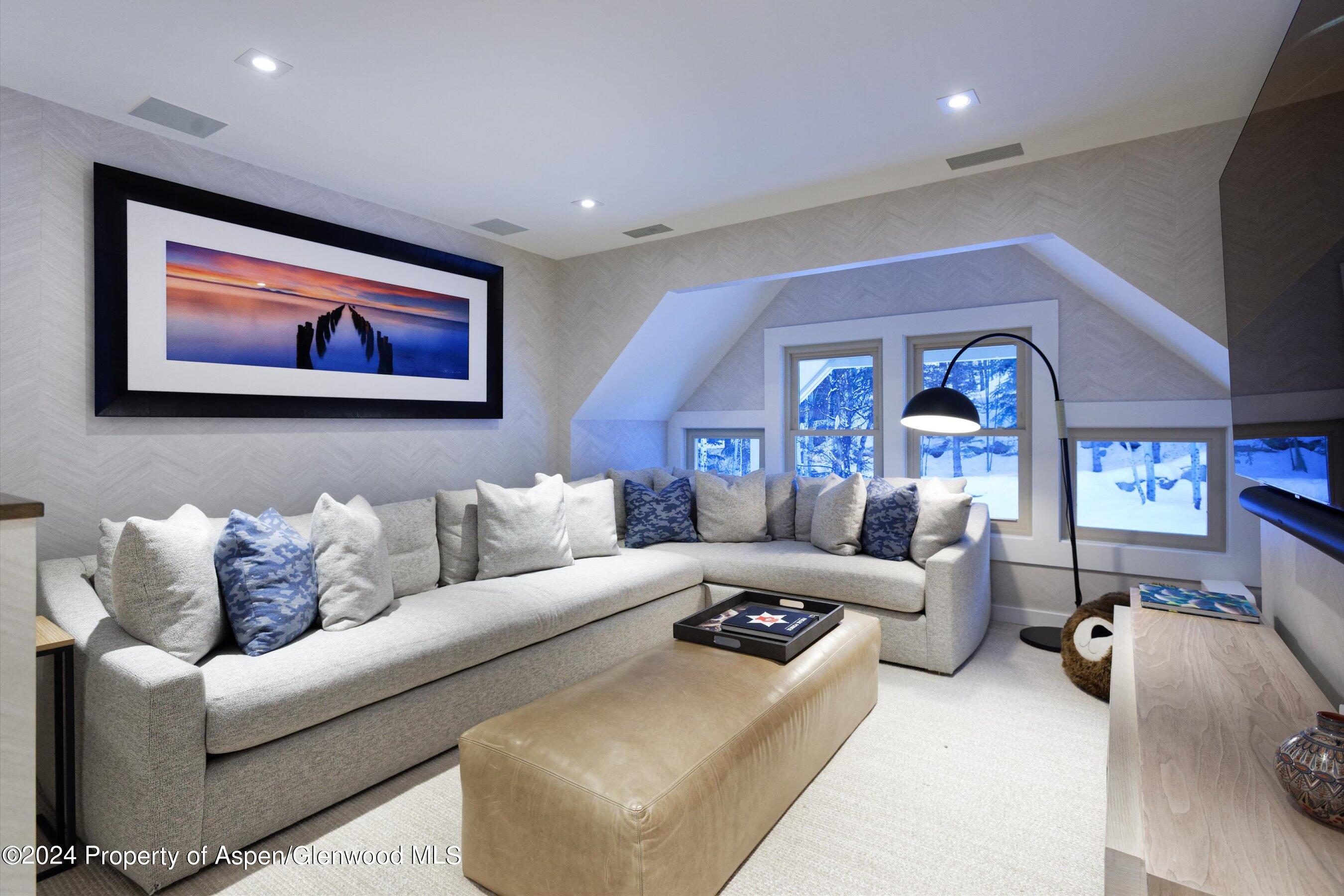 123 Larkspur Lane Aspen CO 81611