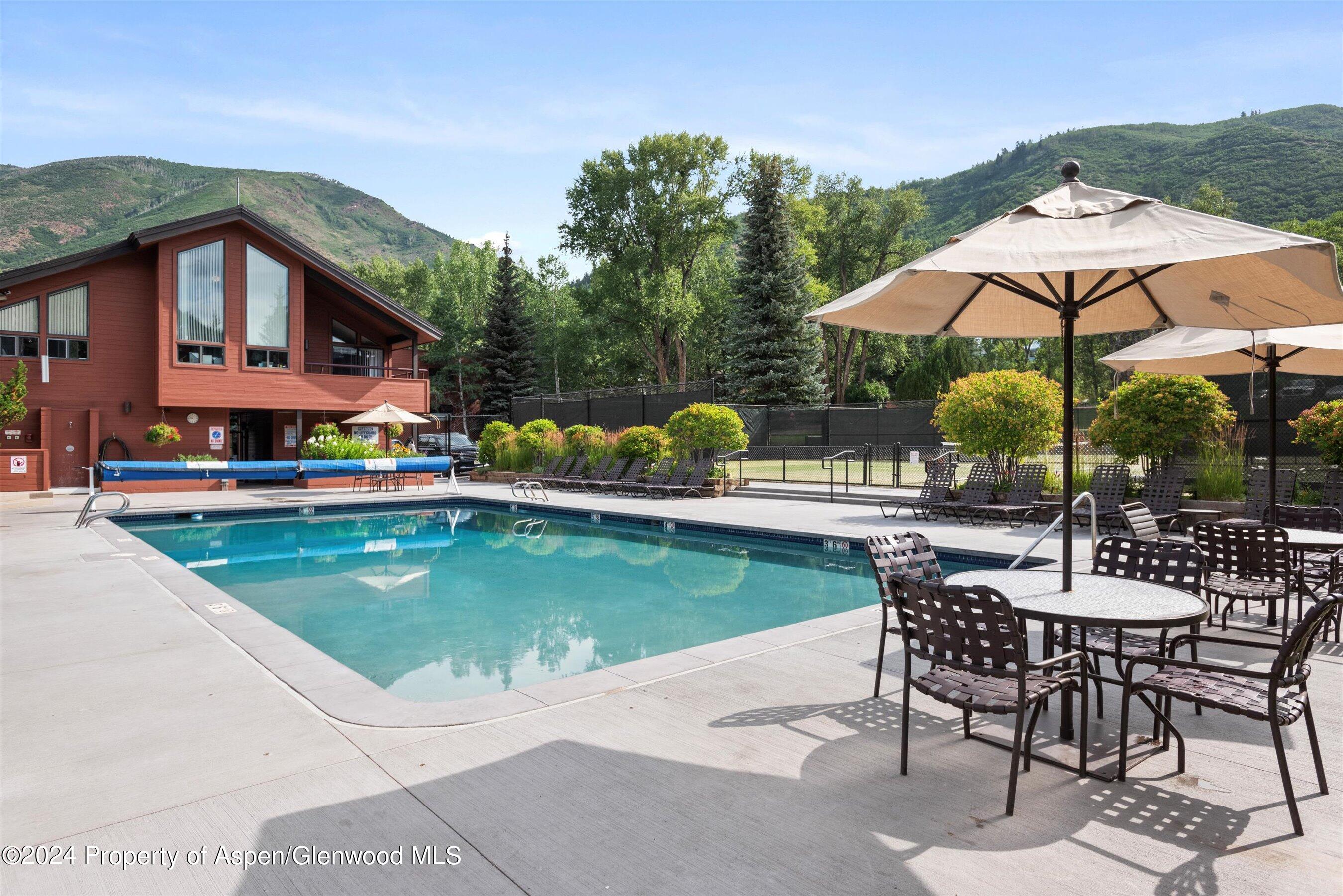 1326 Vine Street Aspen CO 81611