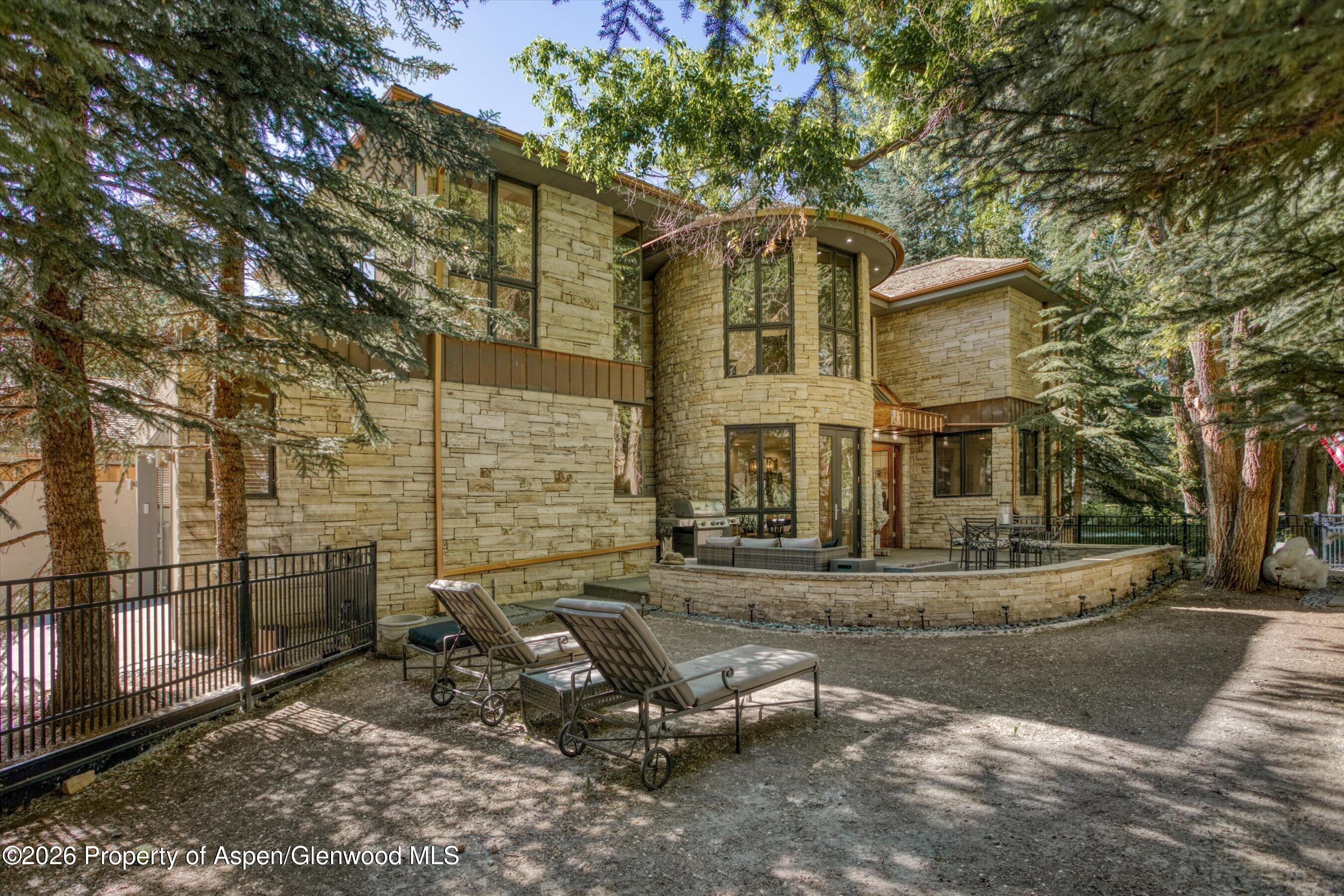 736 W Smuggler Street Aspen CO 81611