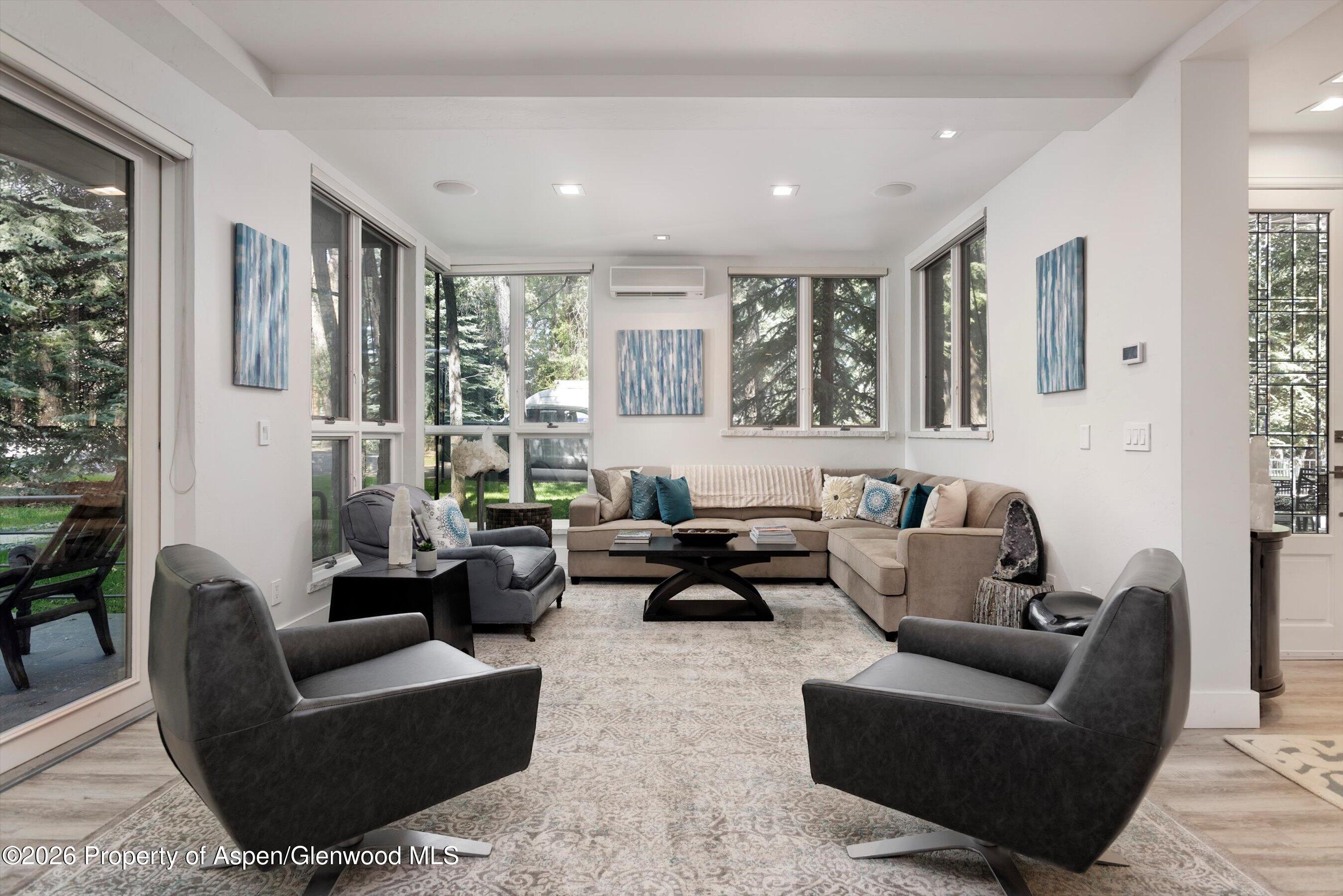 736 W Smuggler Street Aspen CO 81611