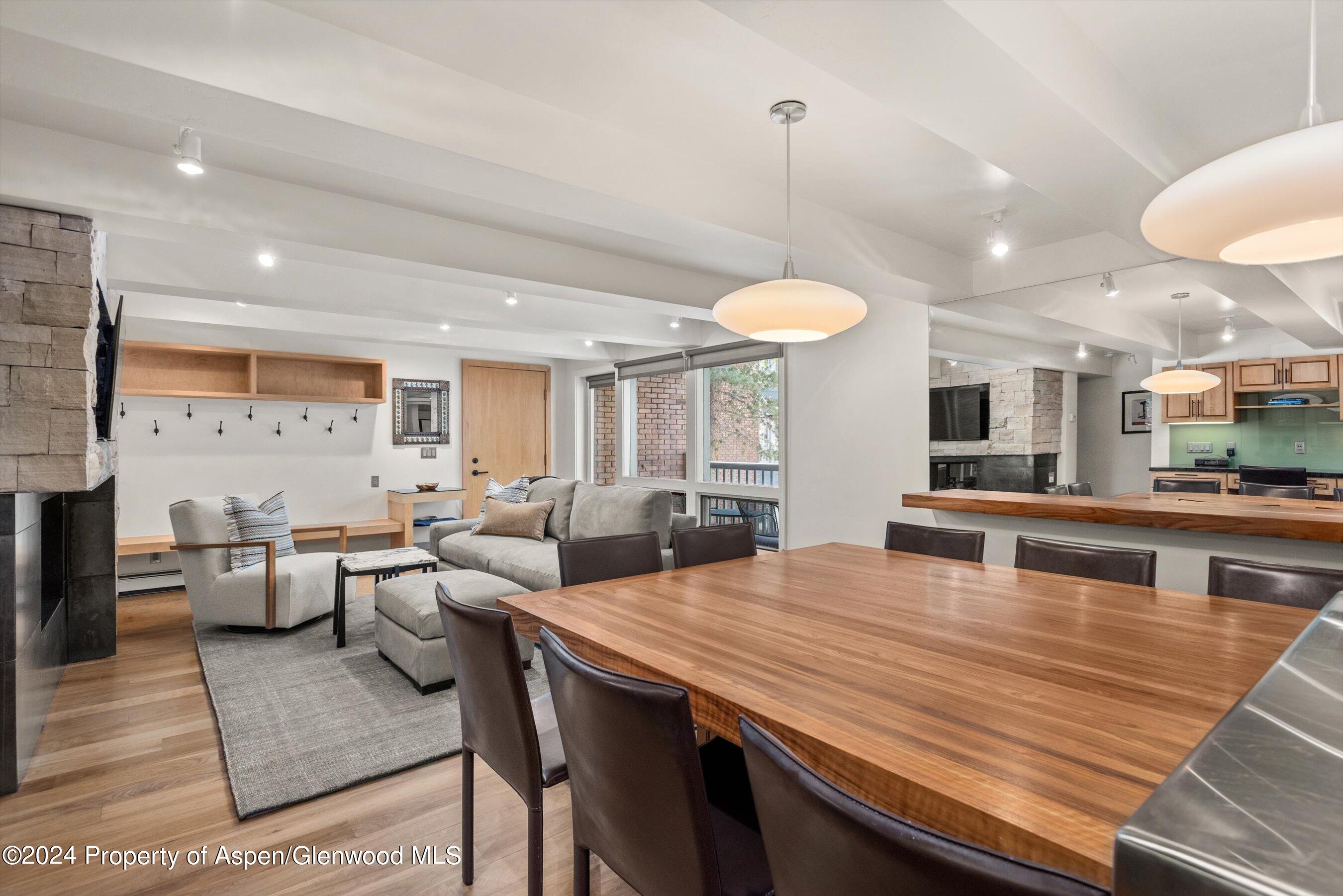 124 W Hyman Avenue Aspen CO 81611