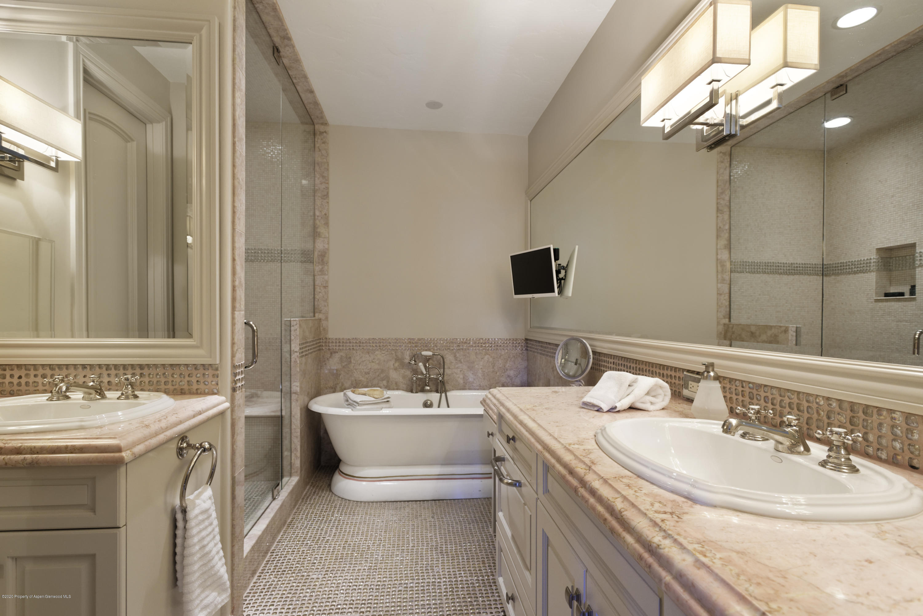 42701 Highway 82 Aspen CO 81611