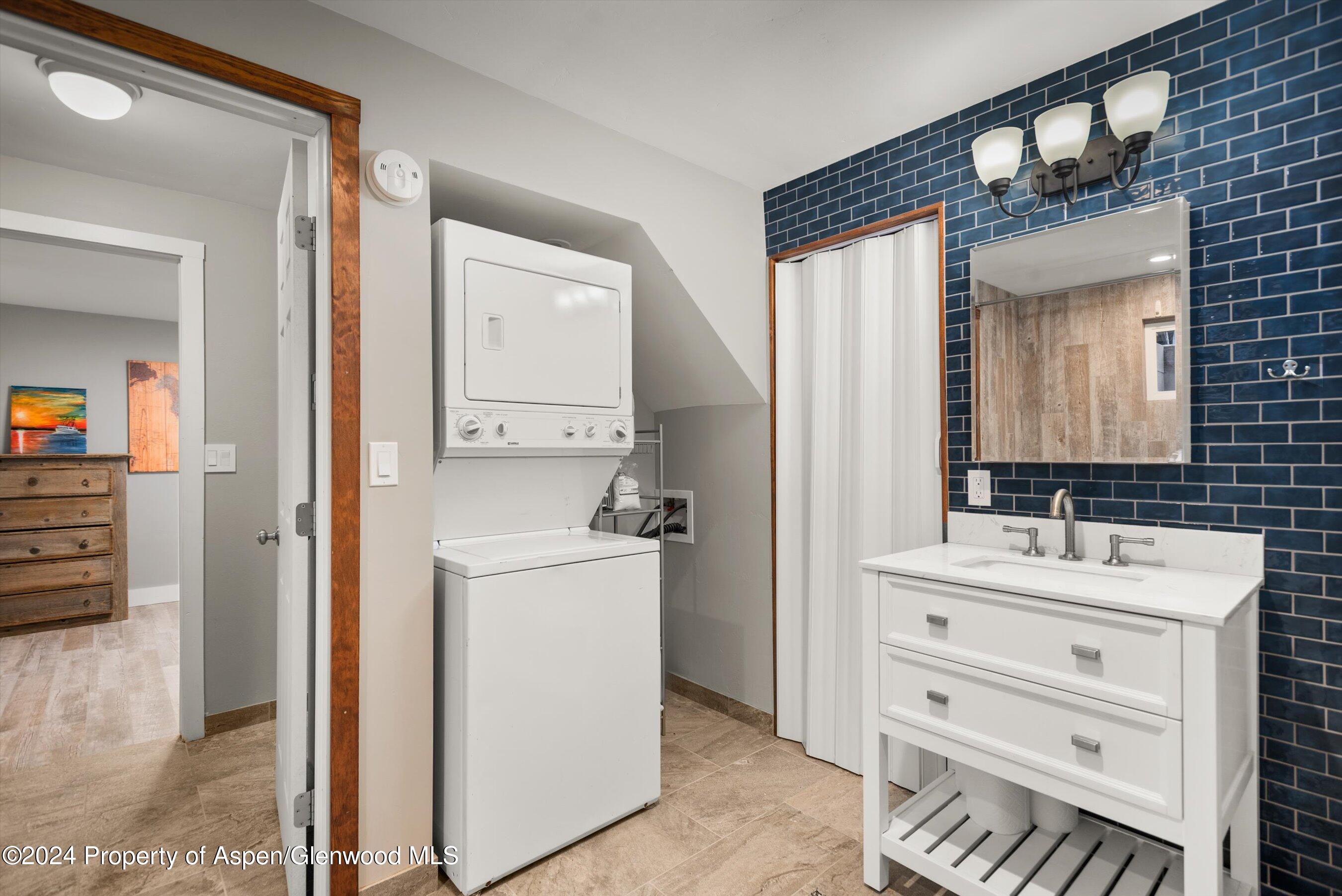 766 Lincoln Avenue Carbondale CO 81623