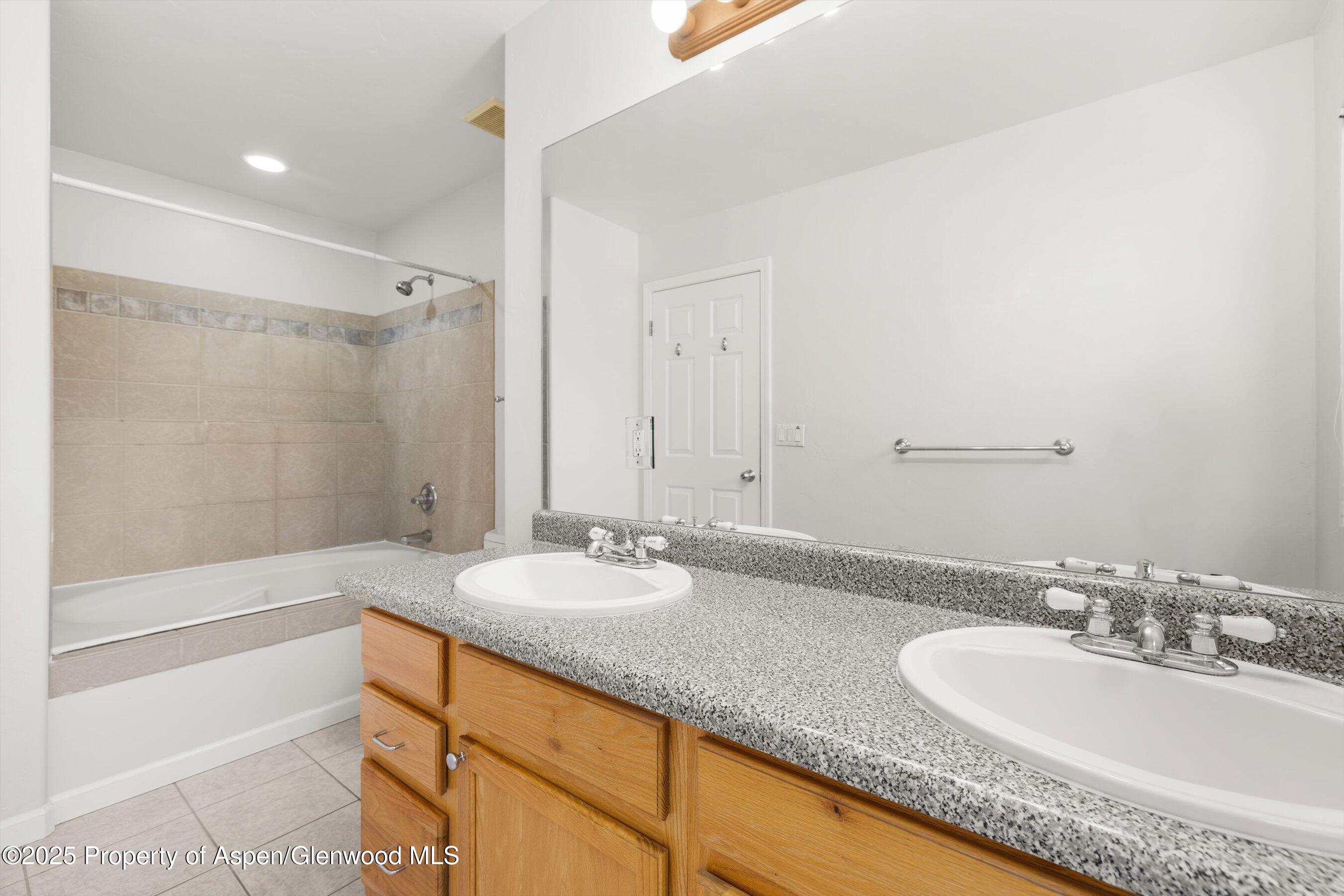 528 Lake Court Basalt CO 81621