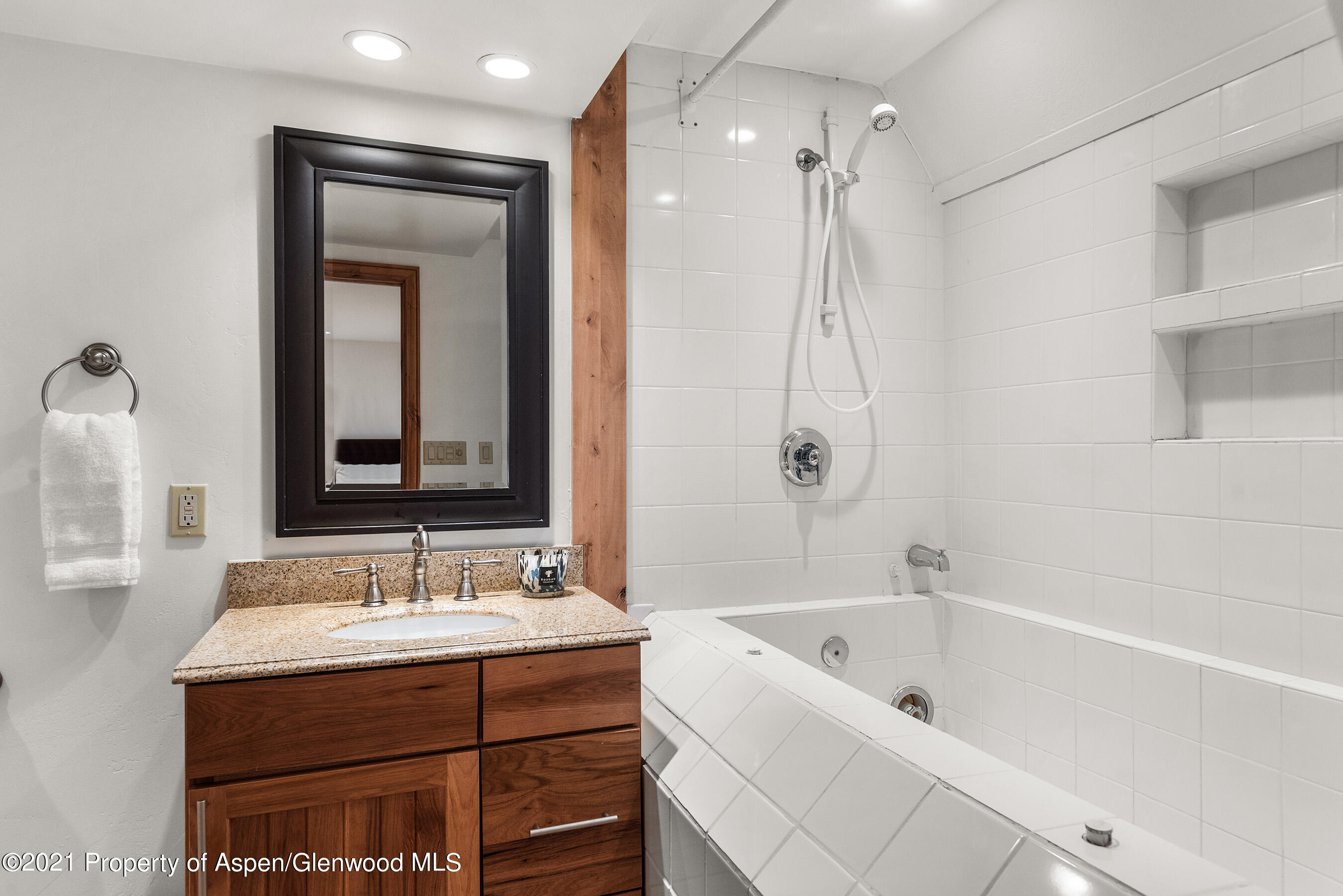 100 N 8th Street Aspen CO 81611