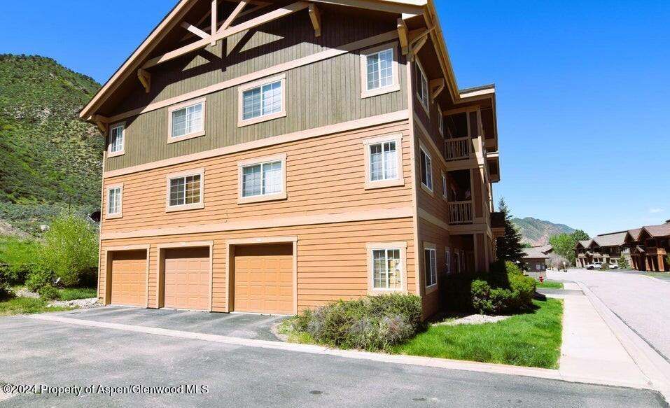 646 River View Drive New Castle CO 81647