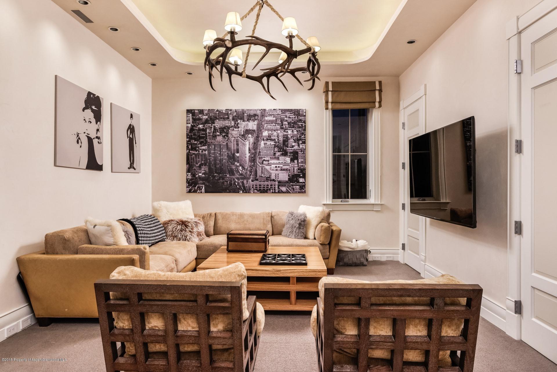 202 N Monarch Street Aspen CO 81611