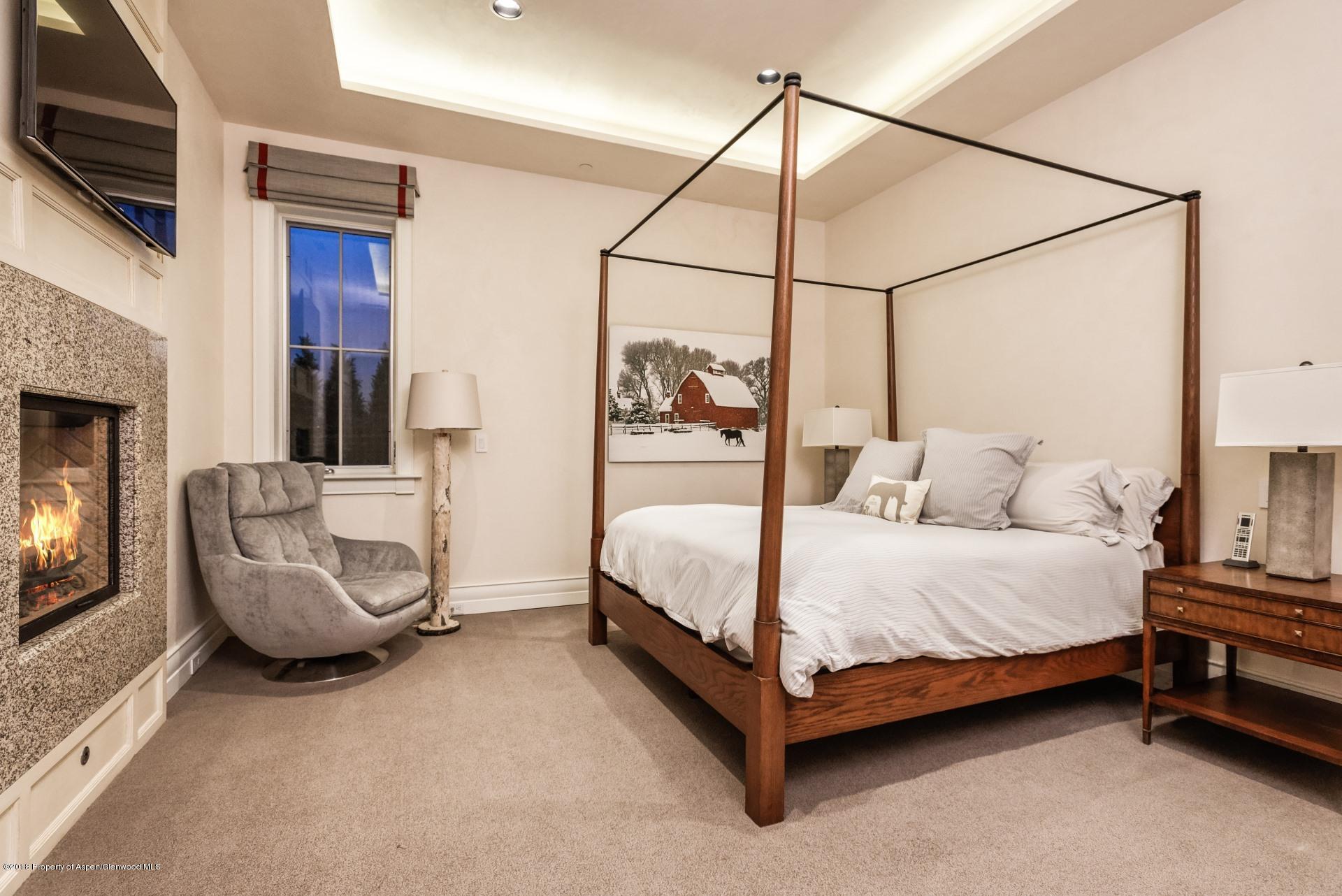 202 N Monarch Street Aspen CO 81611