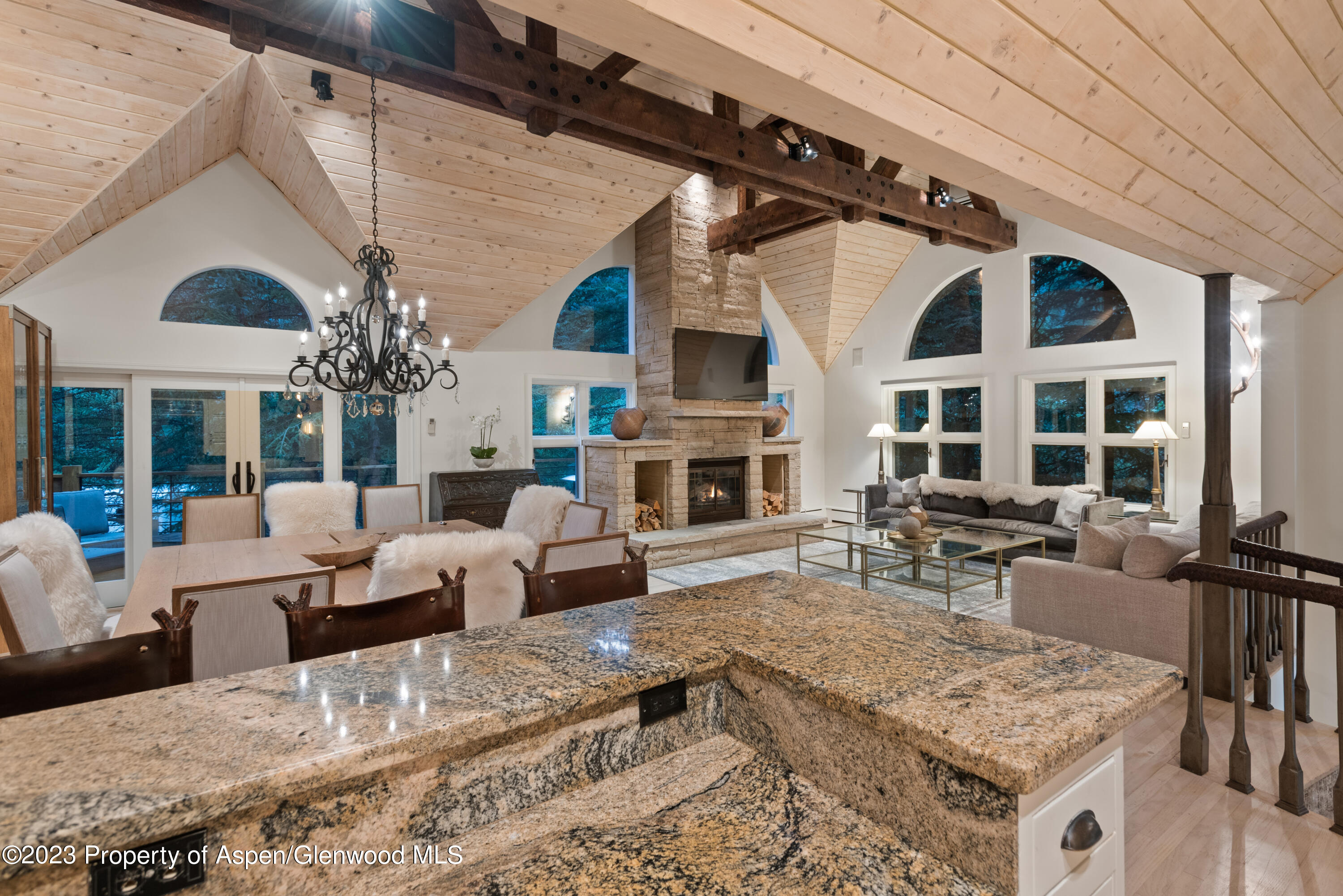 901 Ute Avenue Aspen CO 81611