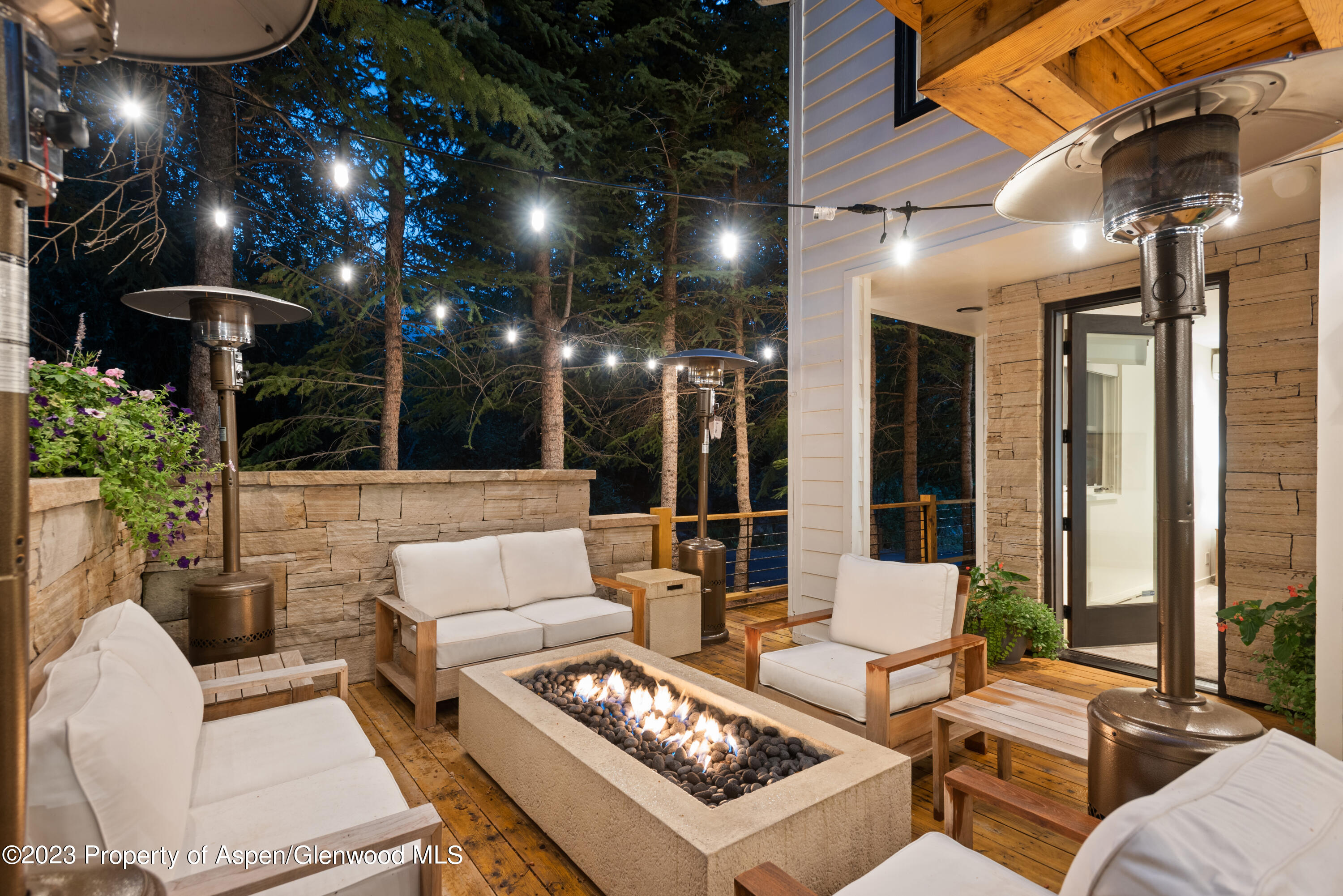 901 Ute Avenue Aspen CO 81611