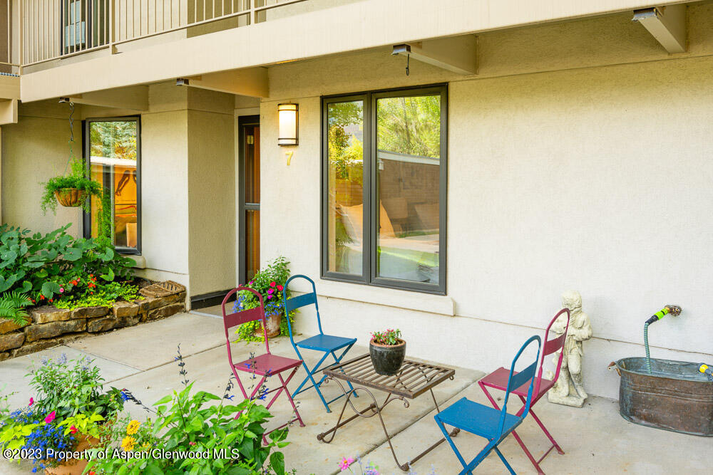 39060 Colorado Highway 82 Aspen CO 81611