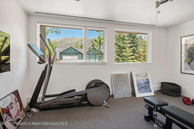 100 E Cooper Avenue Aspen CO 81611