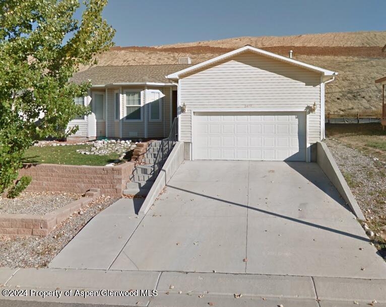 2474 Pioneer Way Rifle CO 81650