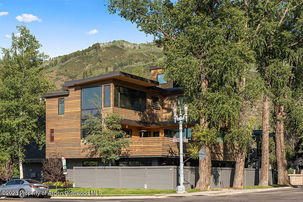 802 E Cooper Aspen CO 81611