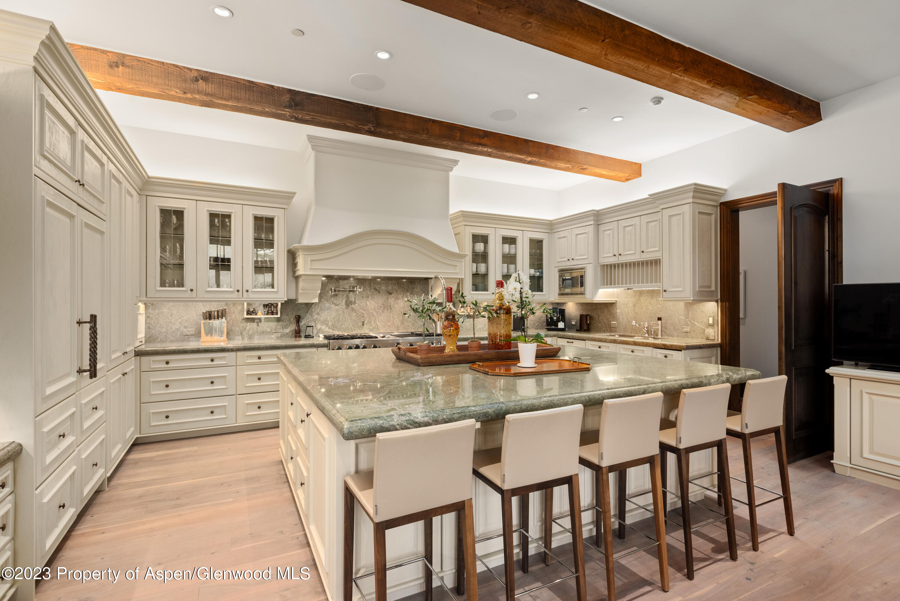 353 Pfister Drive Aspen CO 81611