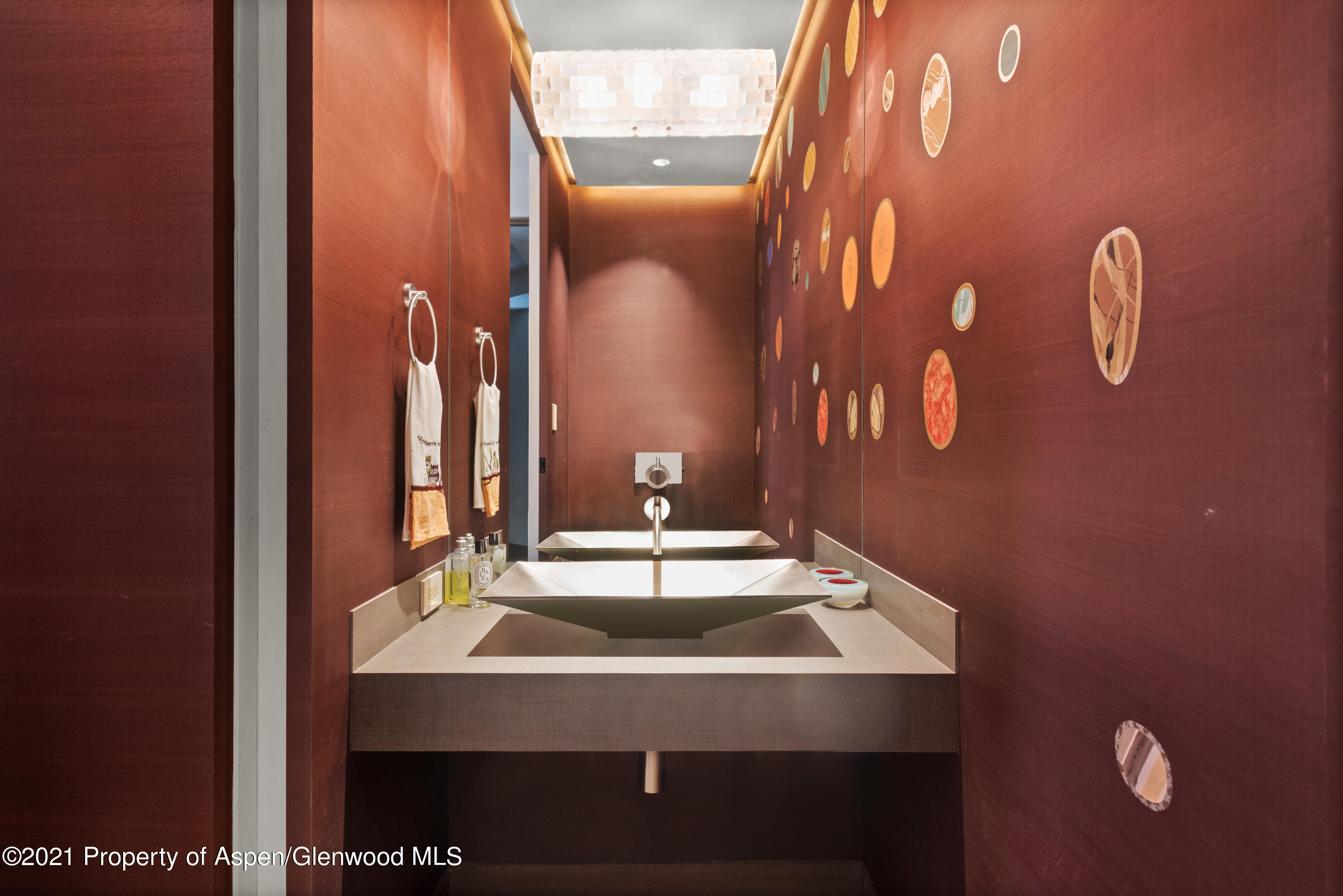 727 E Hopkins Avenue Aspen CO 81611