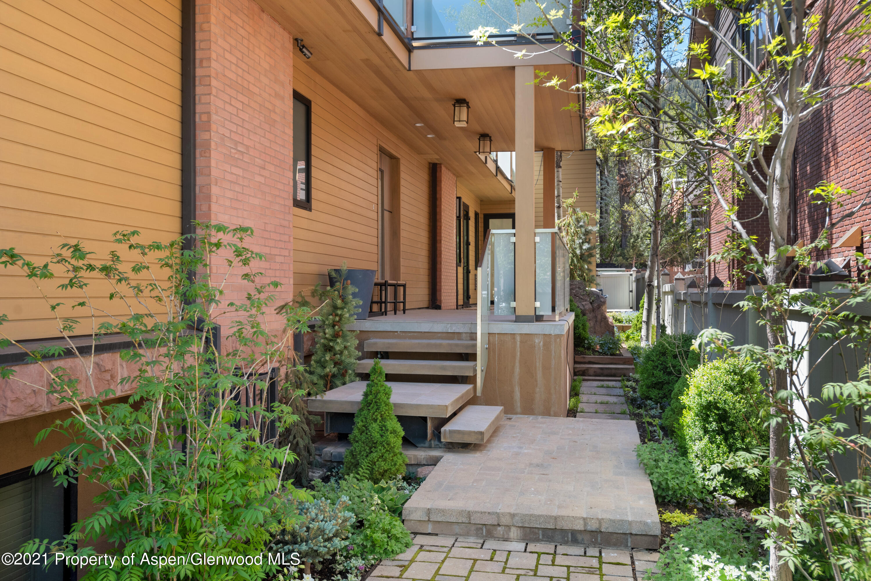 727 E Hopkins Avenue Aspen CO 81611