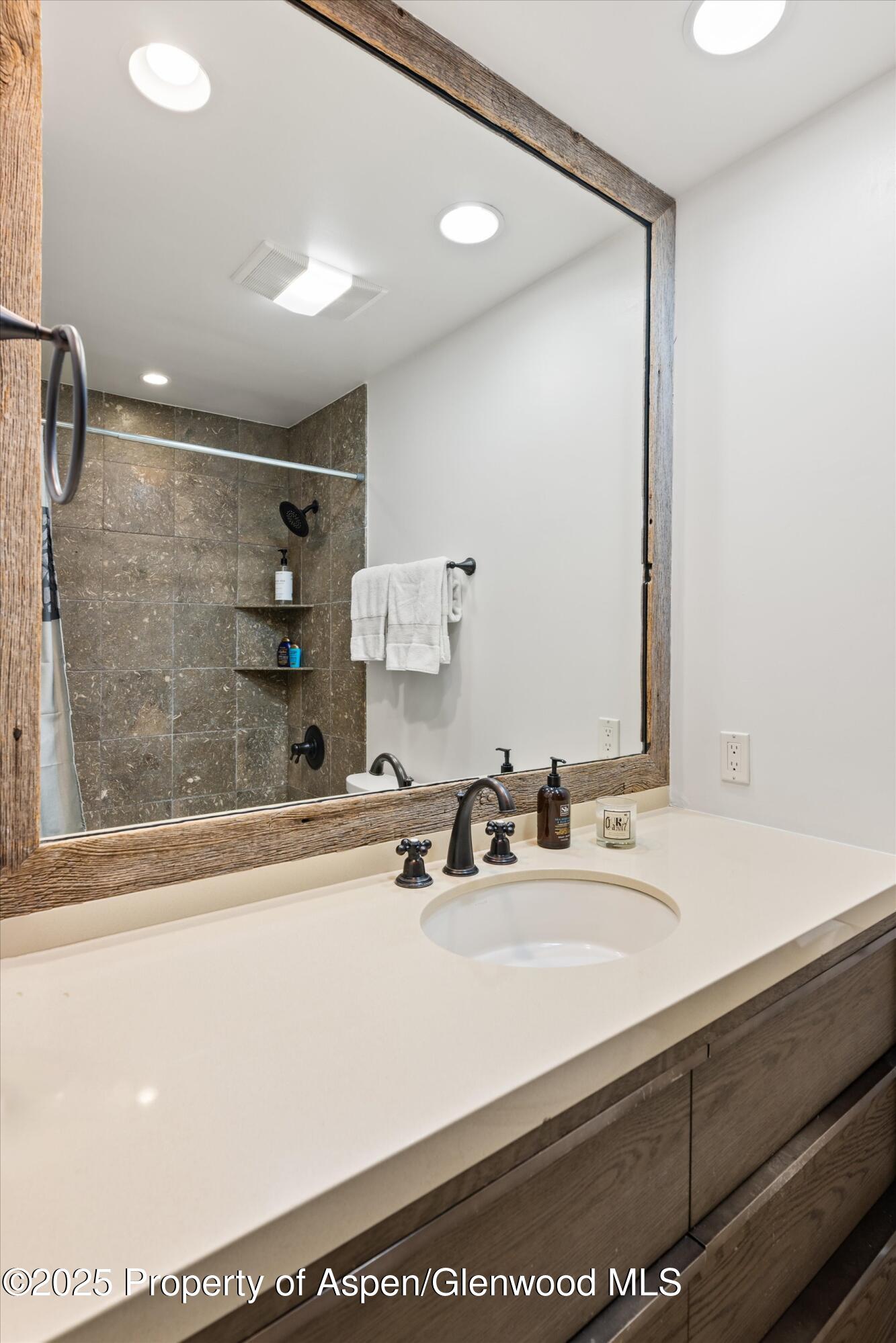 104 W Cooper Avenue Aspen CO 81611