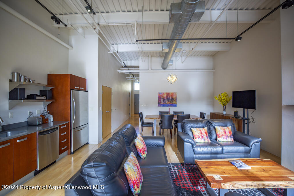 231 Robinson Street Basalt CO 81621