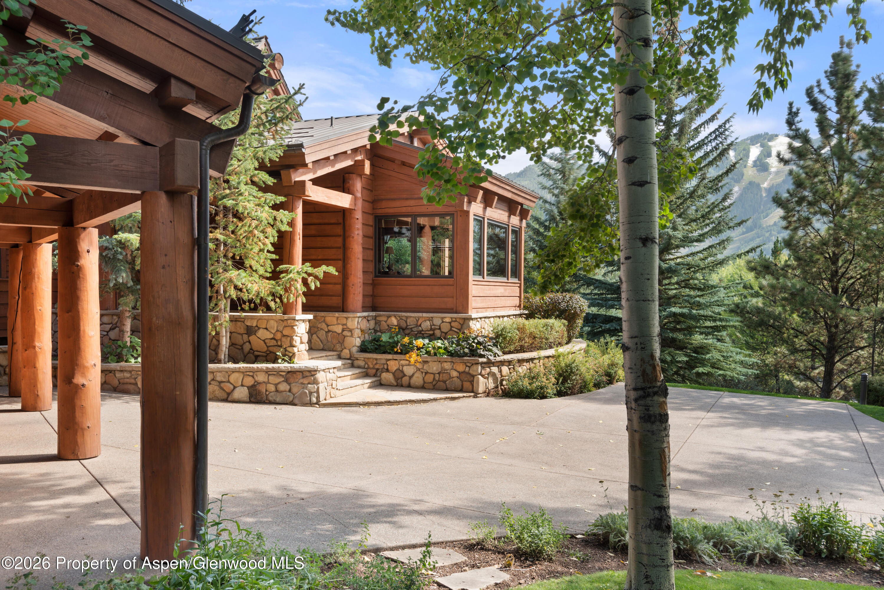 Aspen CO, 411 Willoughby Way