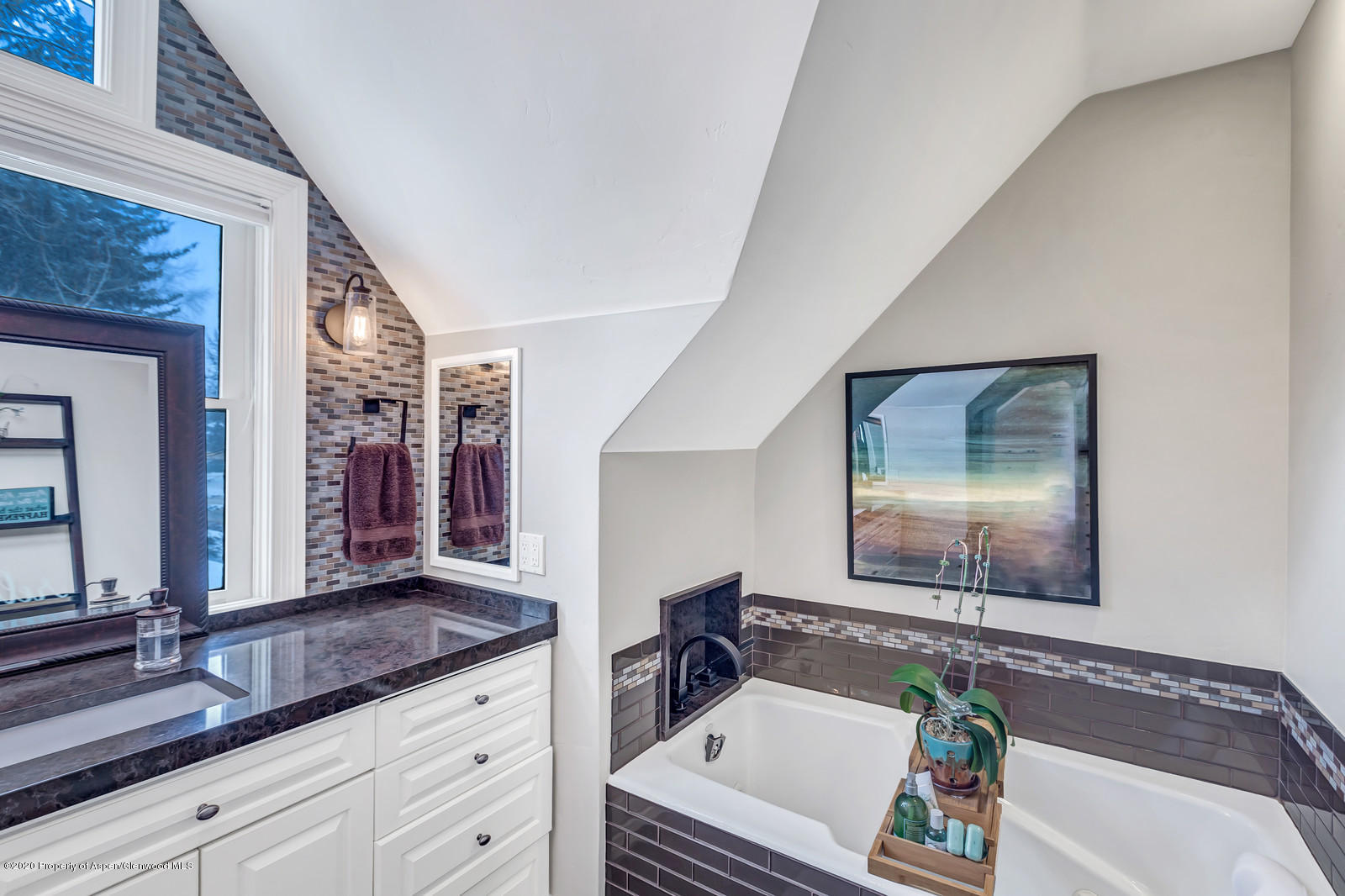 633 W Main Street Aspen CO 81611