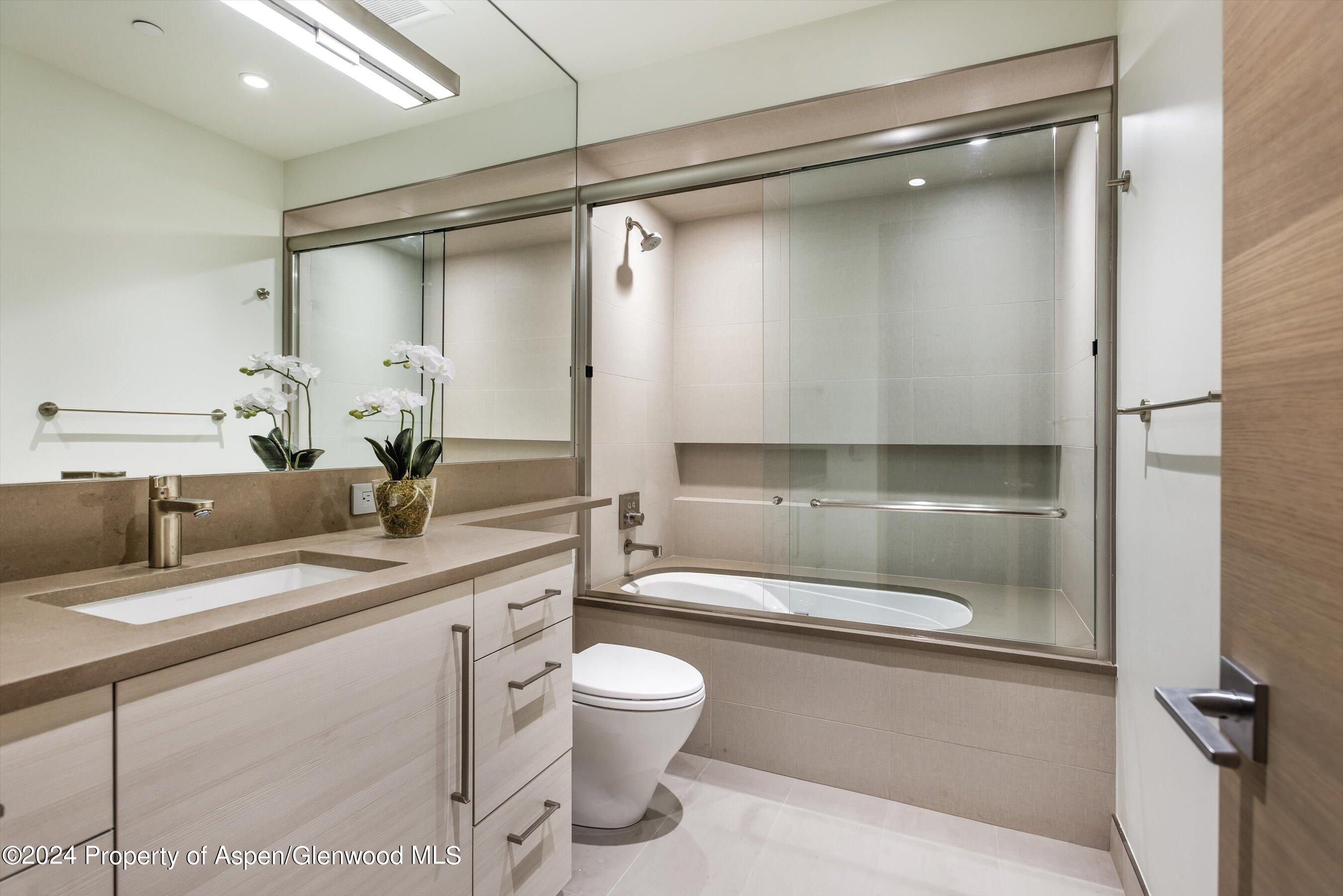 200 E Durant Avenue Aspen CO 81611