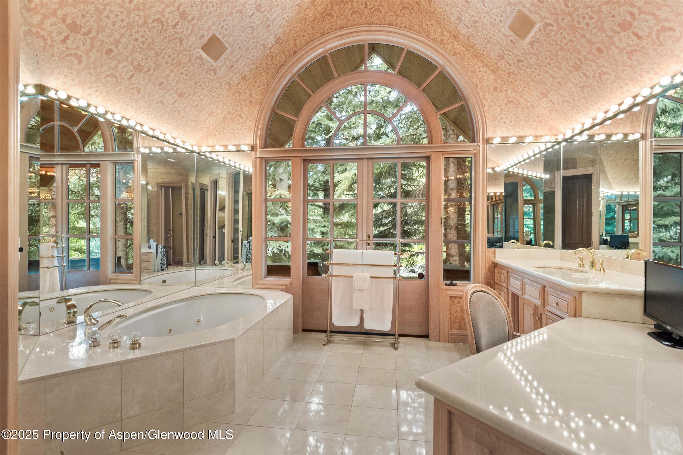 425 W North Street Aspen CO 81611