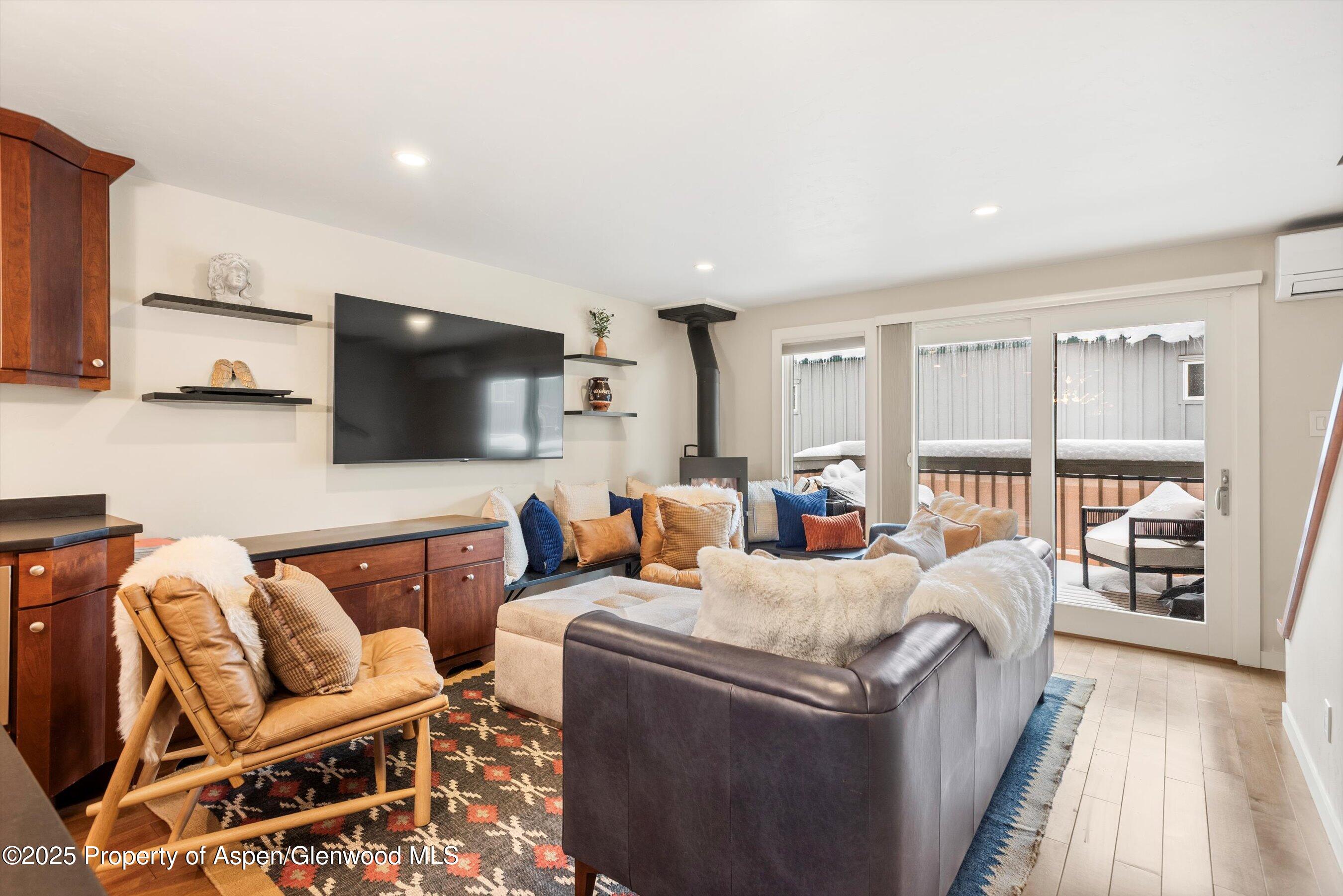 720 W Hopkins Avenue Aspen CO 81611