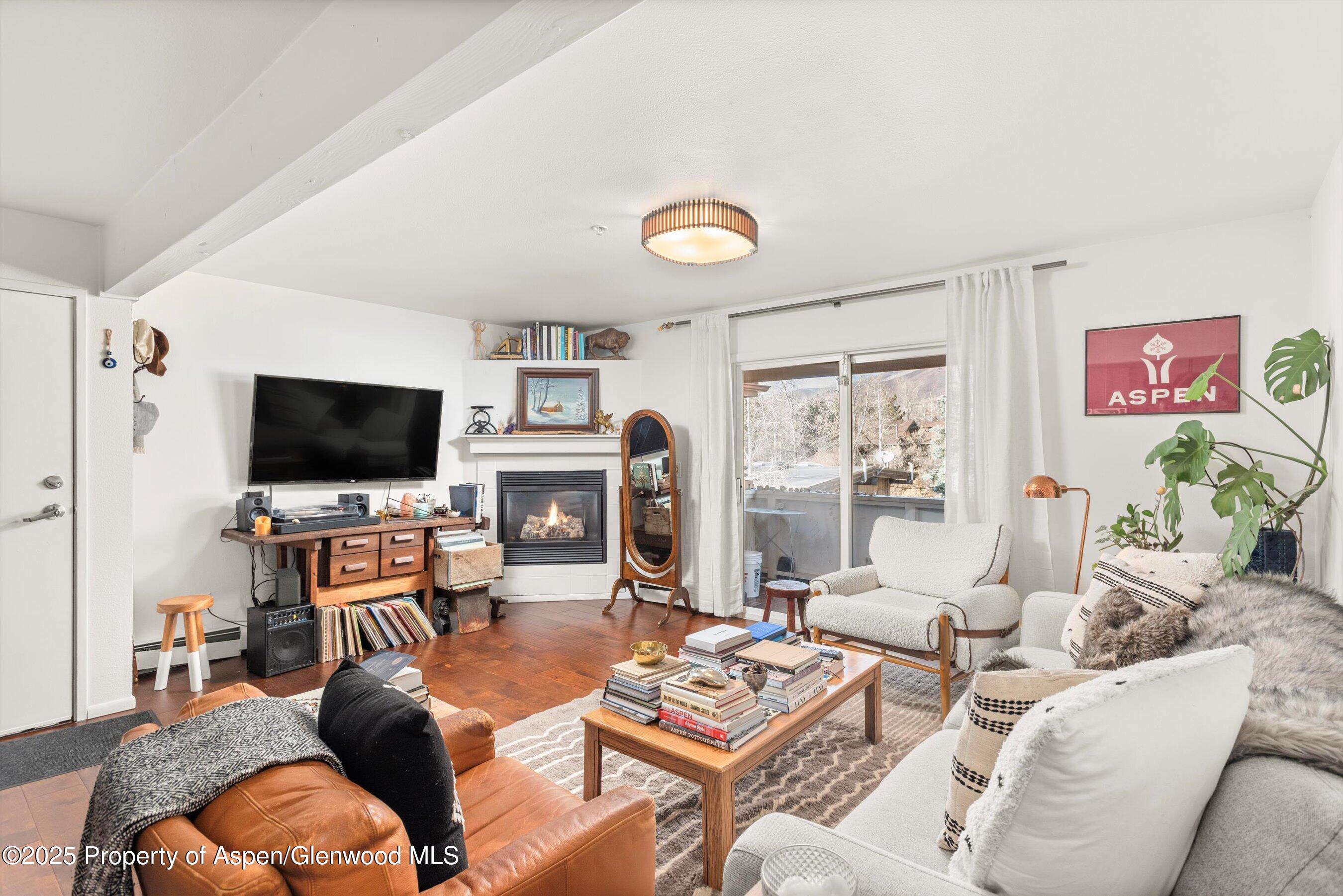 Aspen CO, 326 Midland Avenue, Unit 308