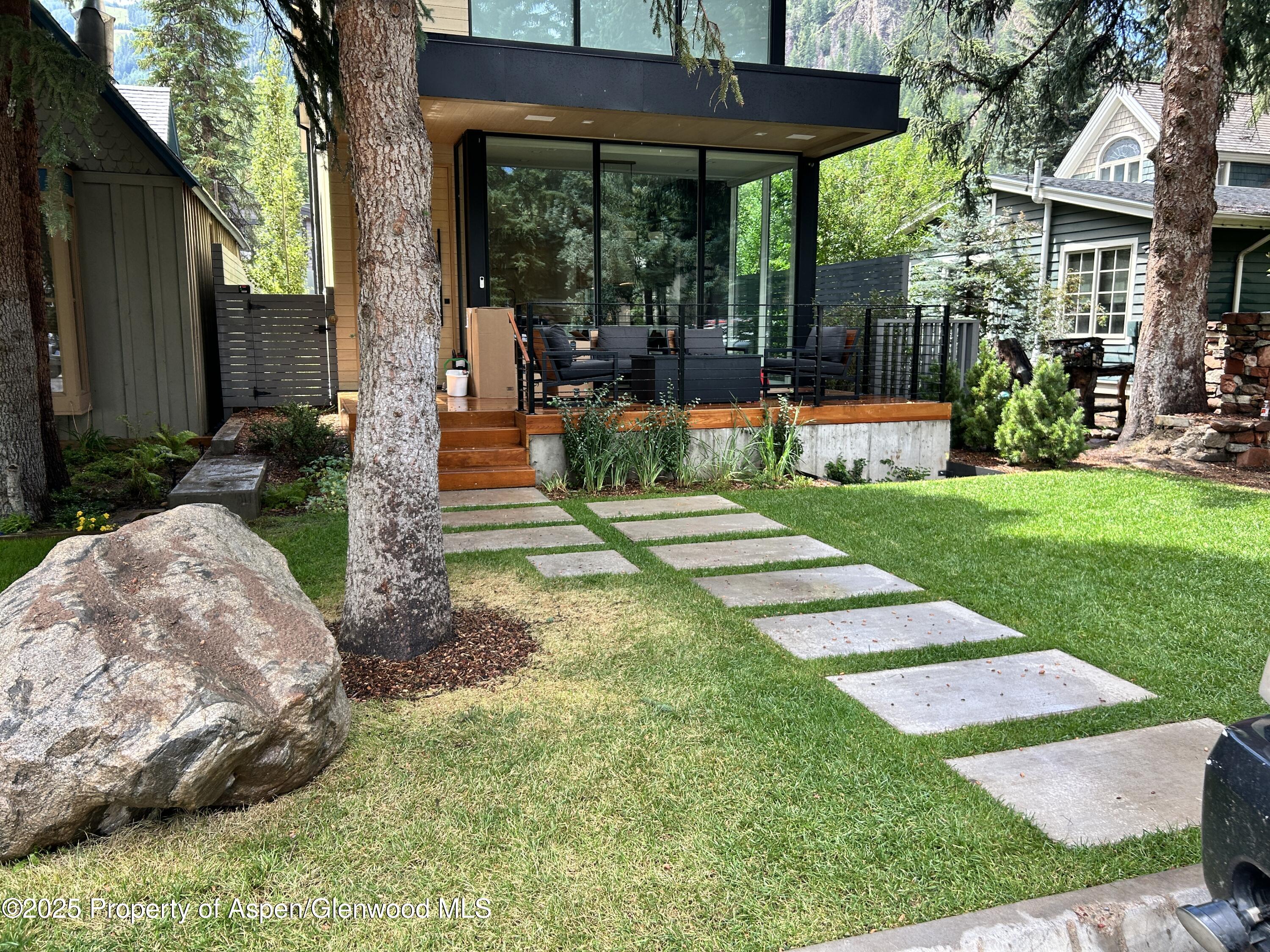 219 W Bleeker Street Aspen CO 81611