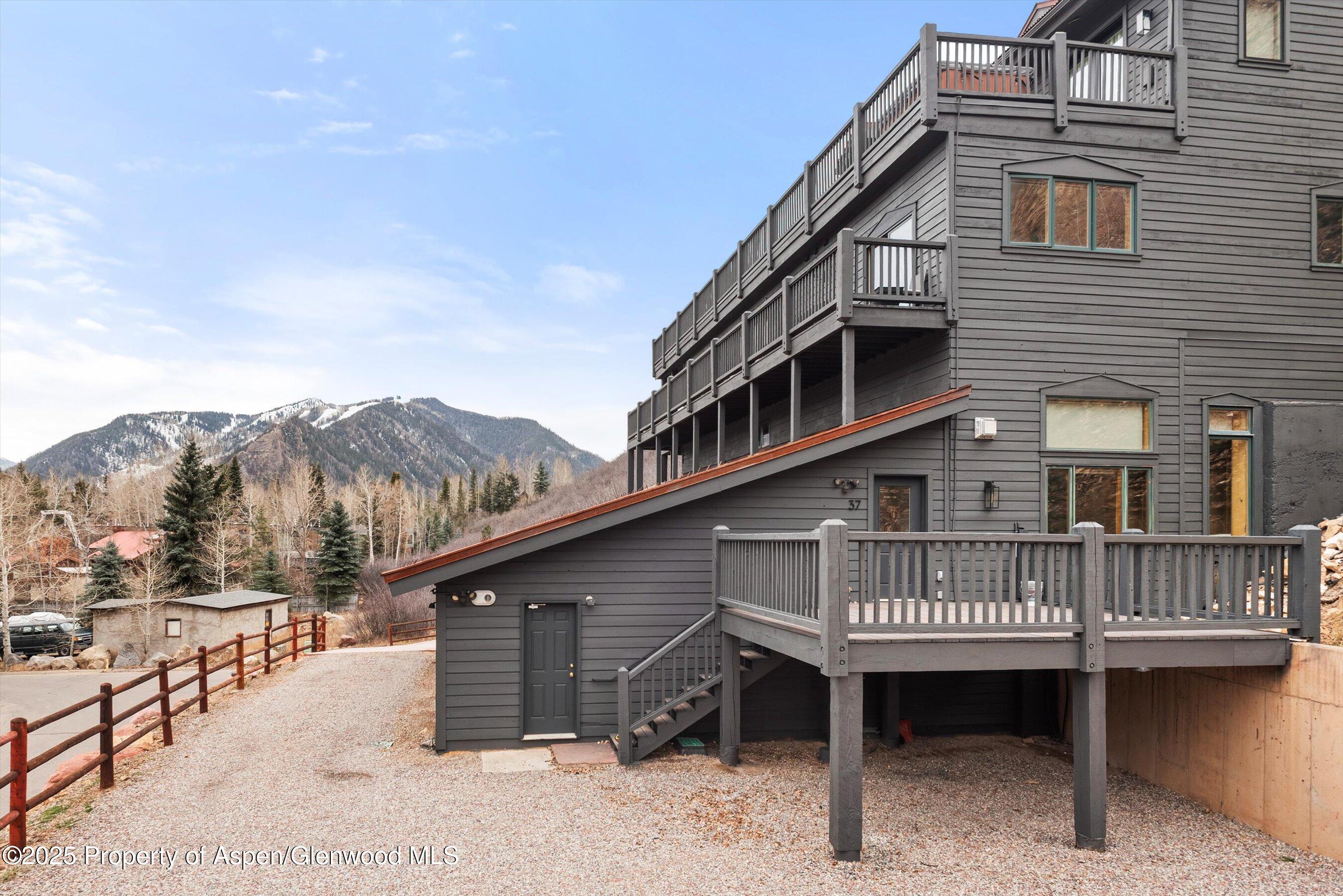 Aspen CO, 33 Pitkin Mesa Drive, Unit 37