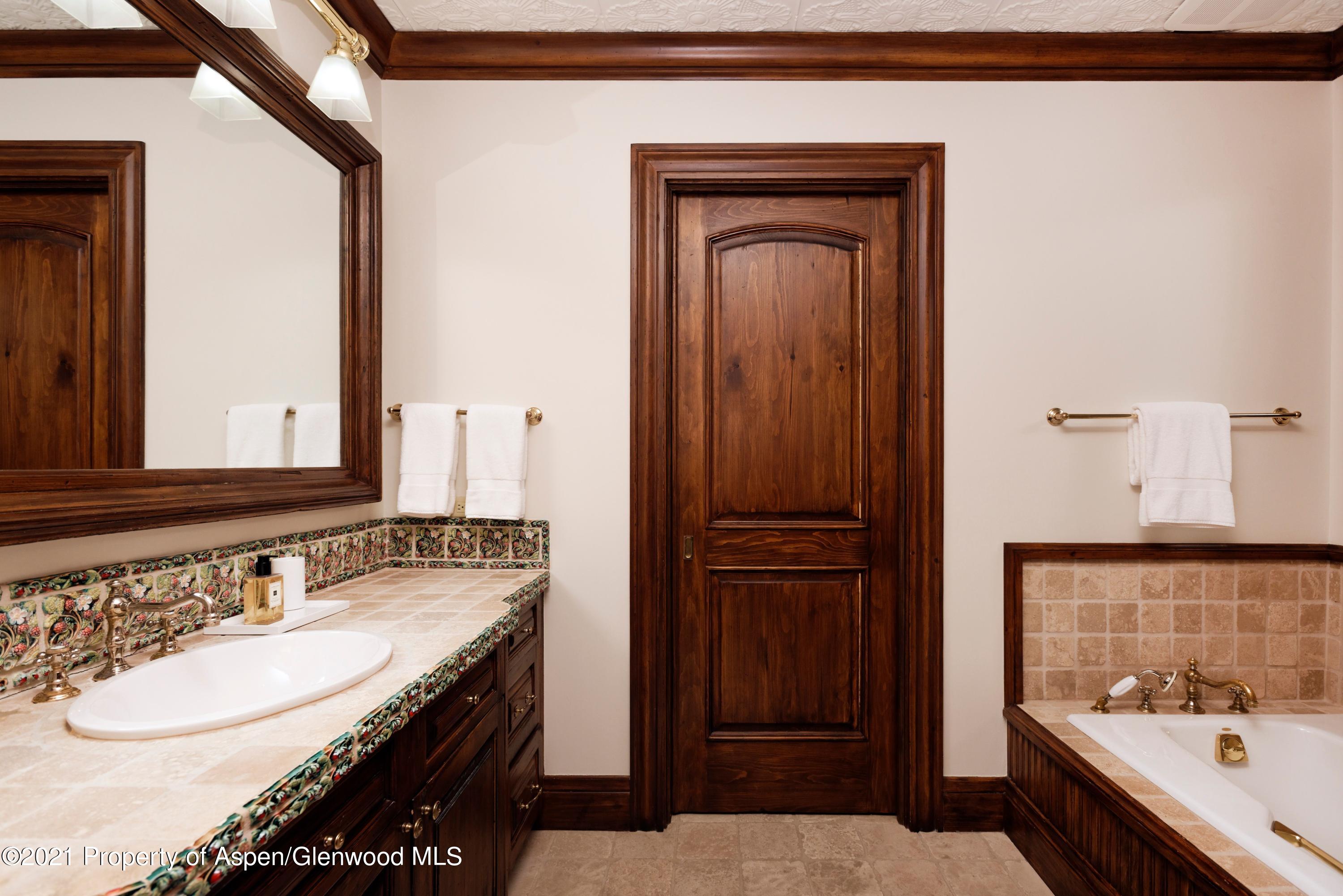 411 Willoughby Way Aspen CO 81611