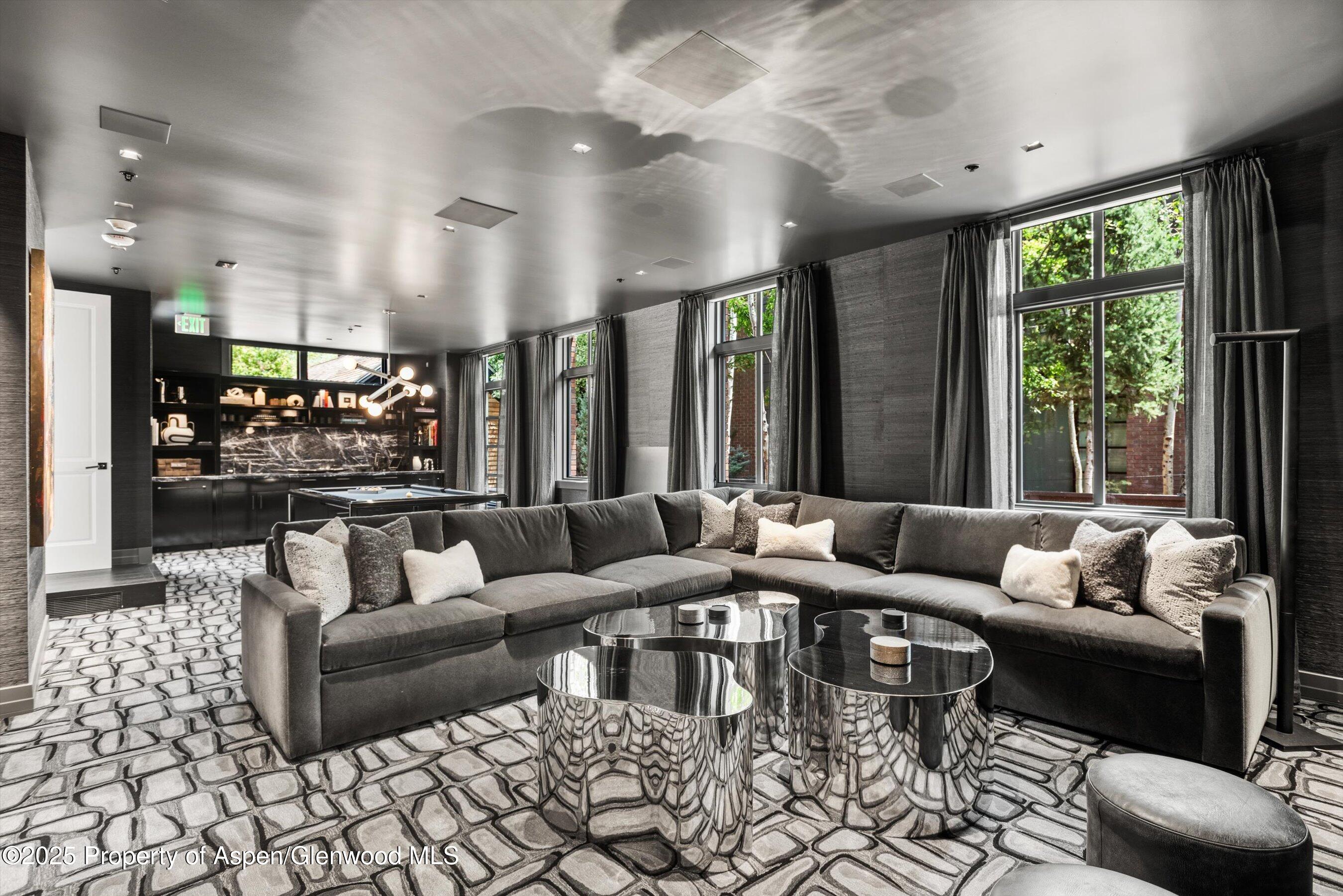 627 E Hopkins Avenue Aspen CO 81611