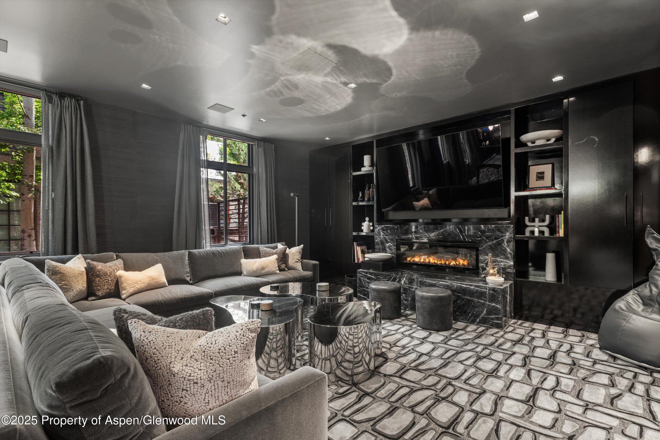 627 E Hopkins Avenue Aspen CO 81611