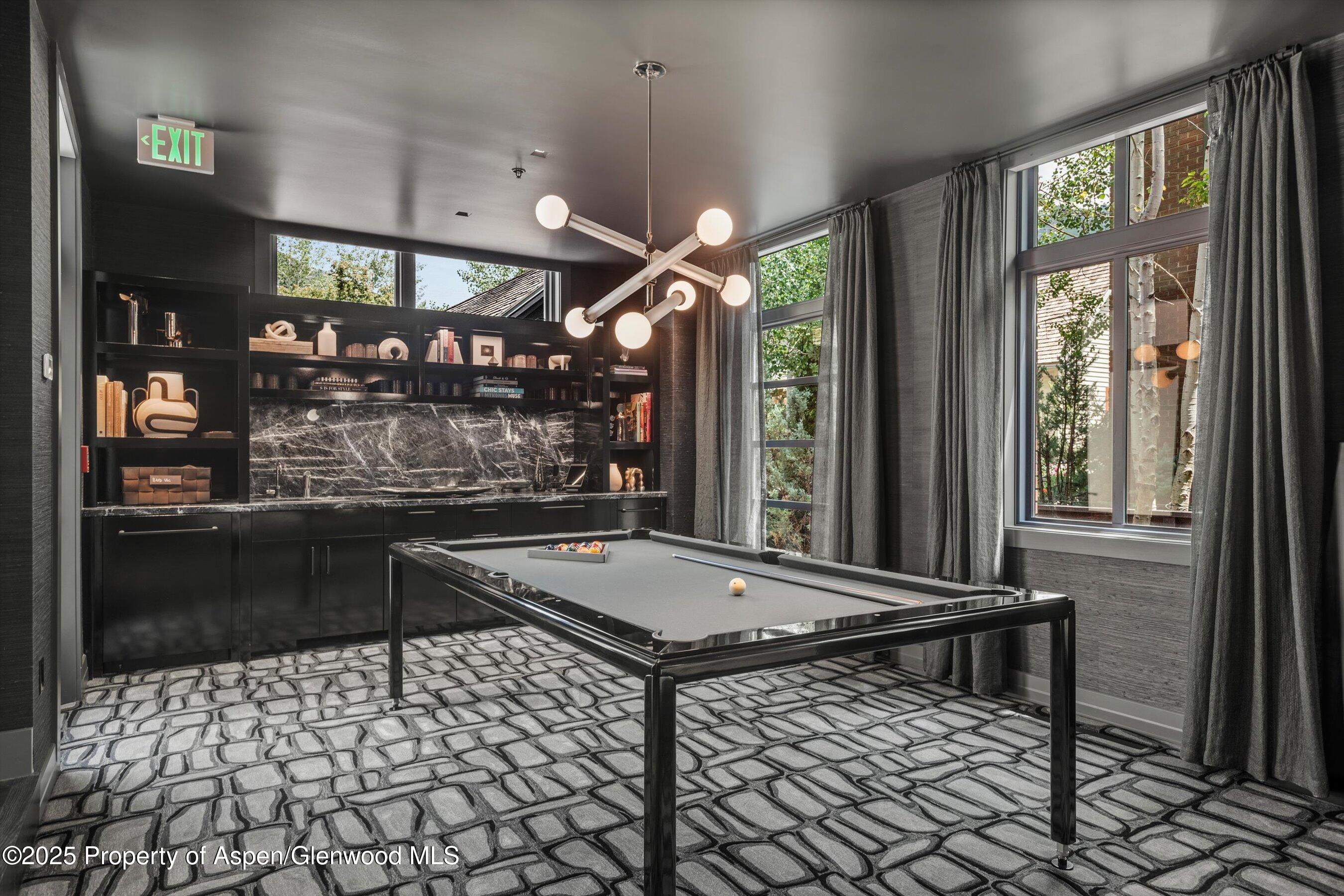 627 E Hopkins Avenue Aspen CO 81611