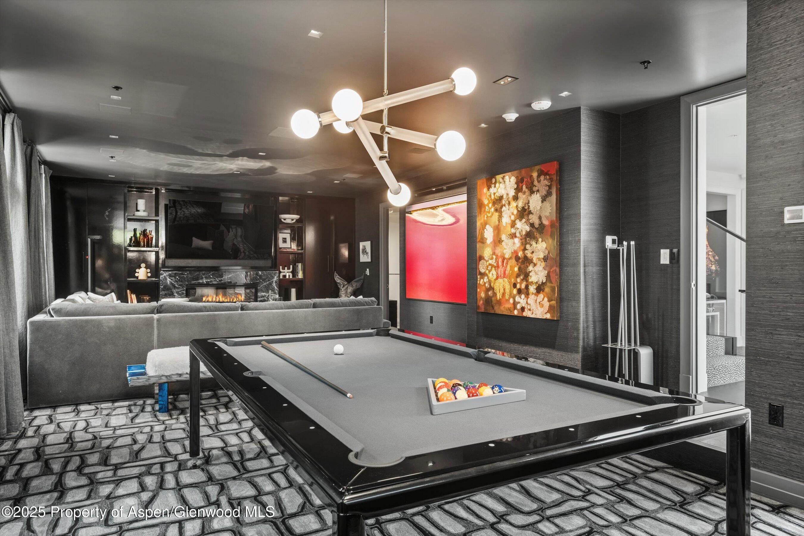 627 E Hopkins Avenue Aspen CO 81611